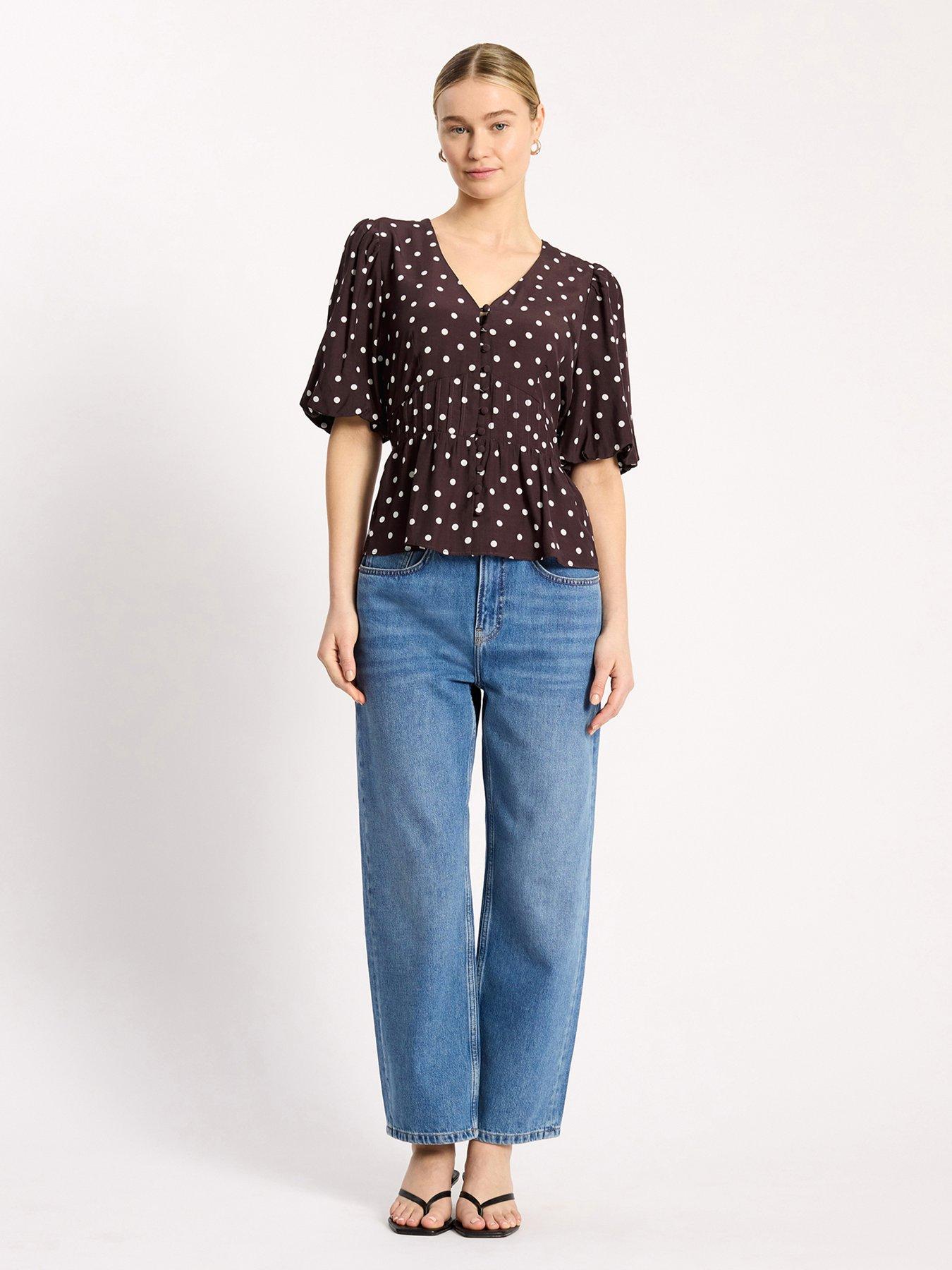 Image 4 of 5 of Albaray Spot Print V-Neck Top - Chocolate