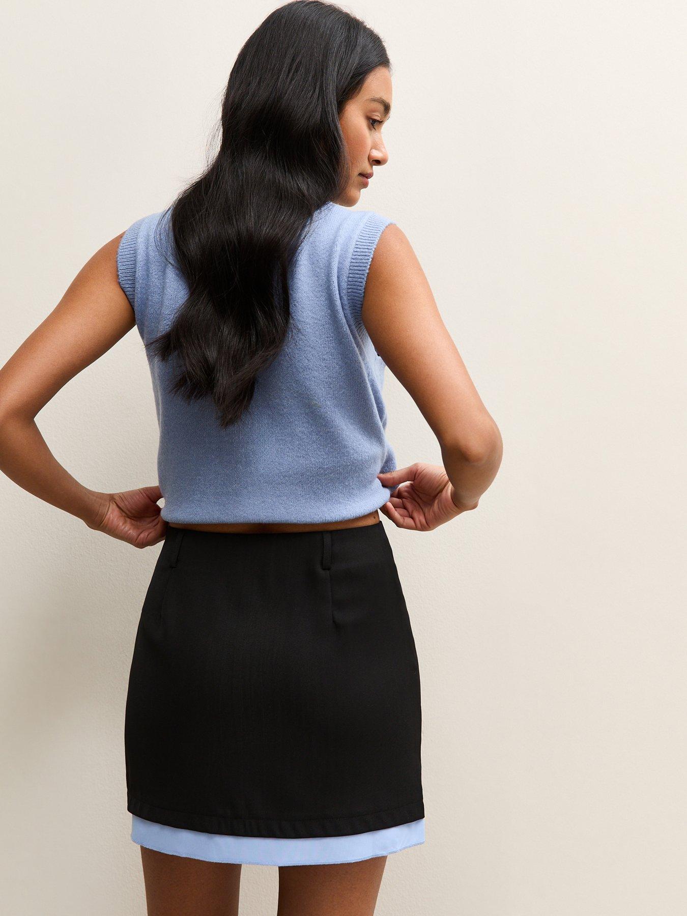 Image 2 of 5 of New Look Contrast Hem A-Line Mini Skirt - Black