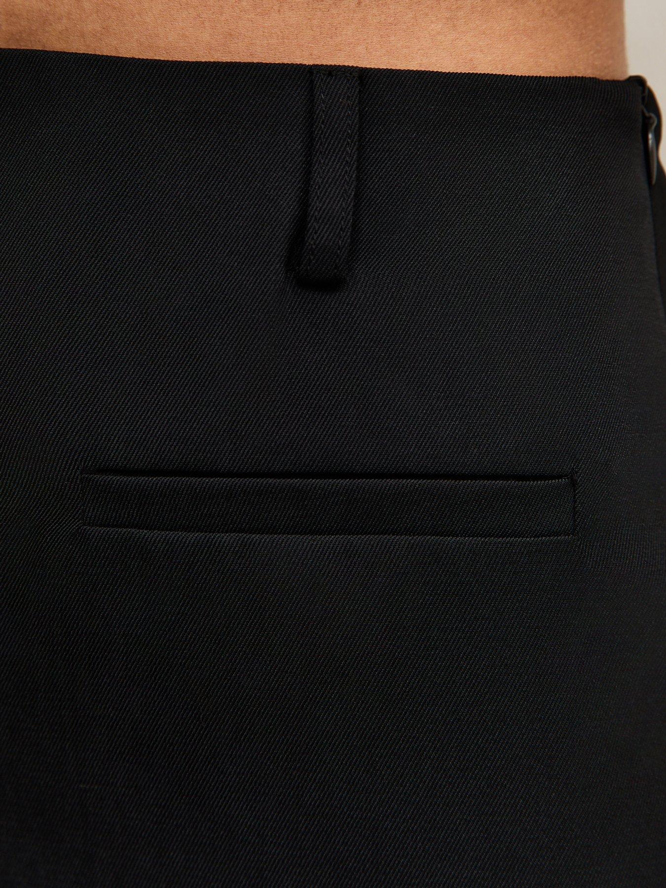 Image 5 of 5 of New Look Contrast Hem A-Line Mini Skirt - Black