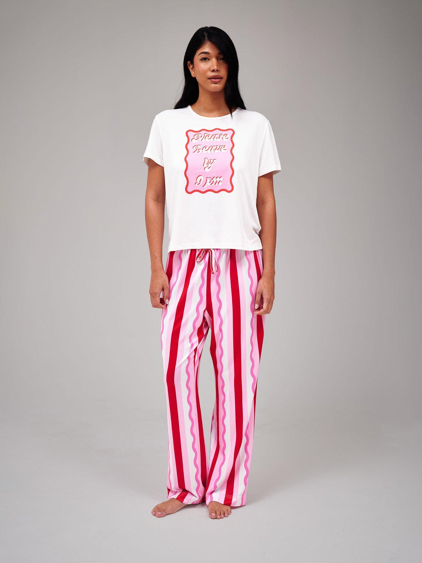 Image 1 of 4 of Loungeable Please Leave Printed Tee PJ Set - Pink