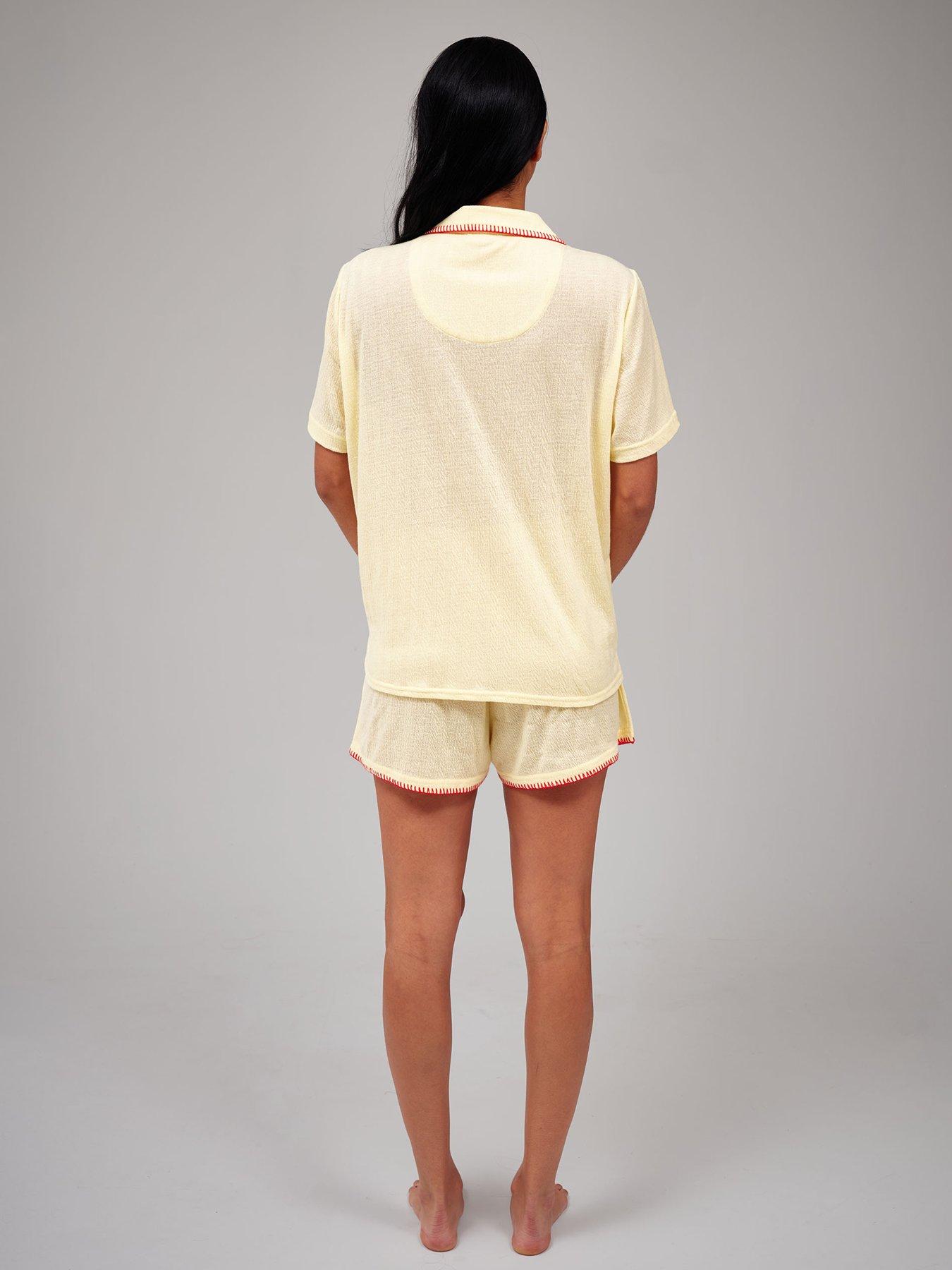 Image 3 of 5 of Loungeable Bellissimo Short Sleeve And Short Pyjama Set - Yellow