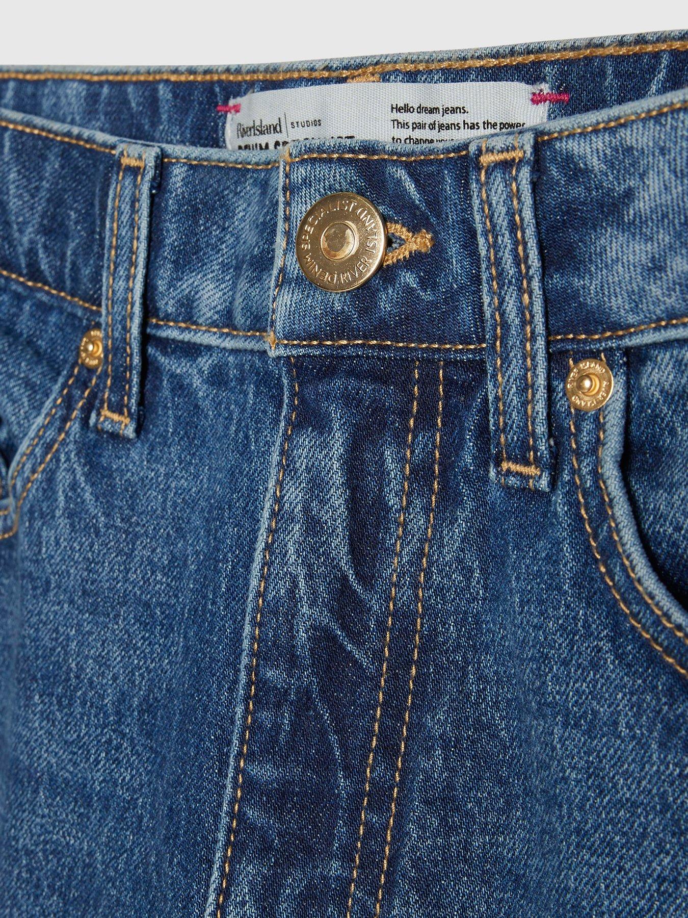 Image 6 of 6 of River Island Cullen Core Barrel Jeans - Blue