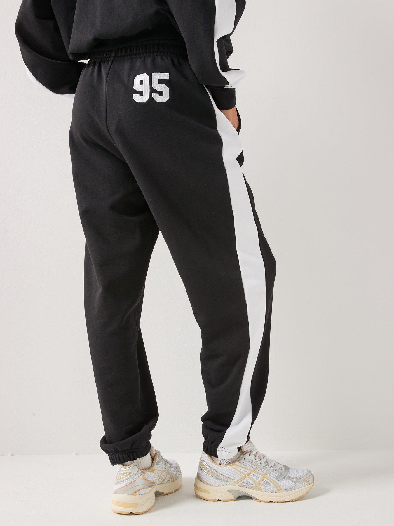 Image 2 of 6 of Juicy Couture College Crest Cuffed Trackpants