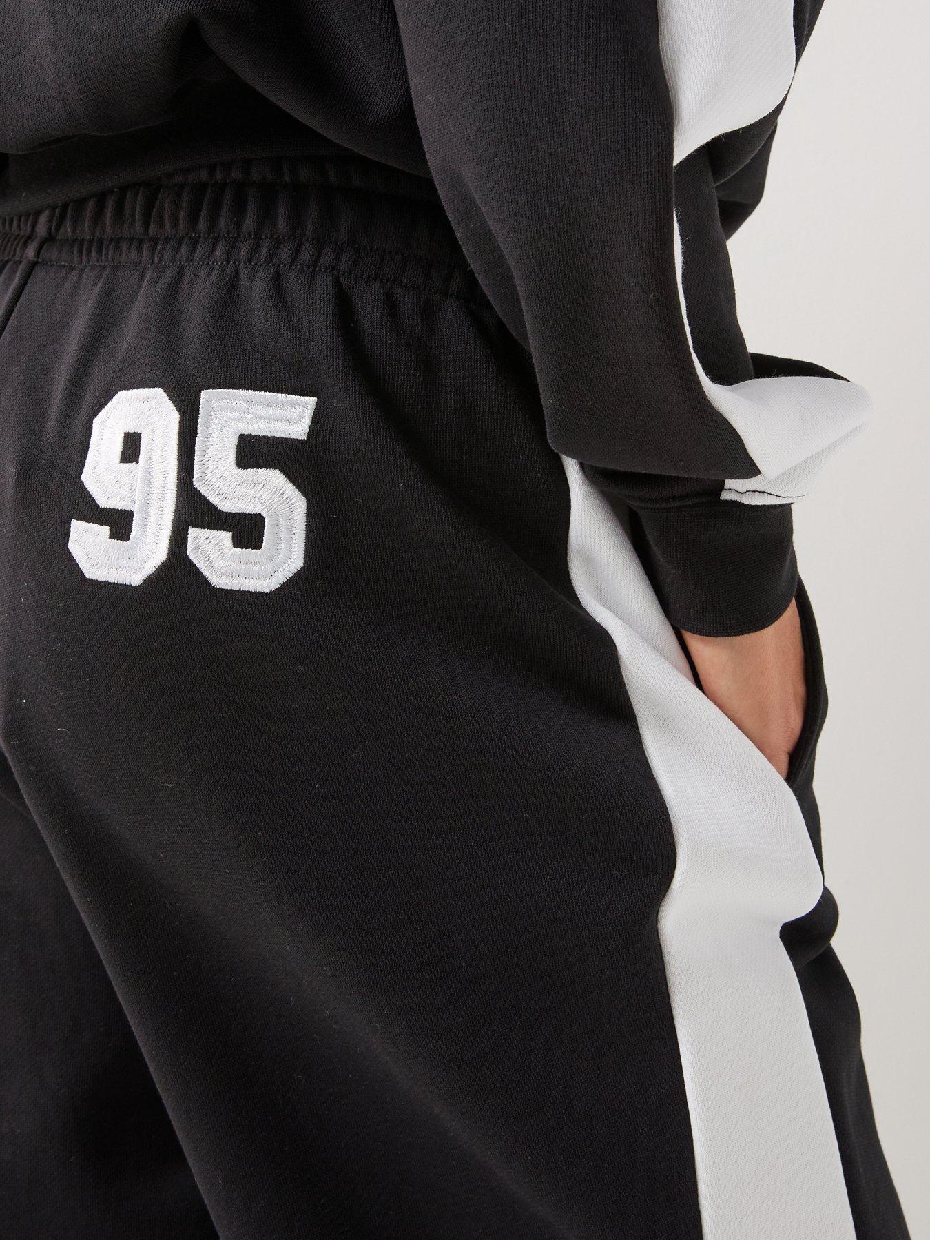 Image 6 of 6 of Juicy Couture College Crest Cuffed Trackpants