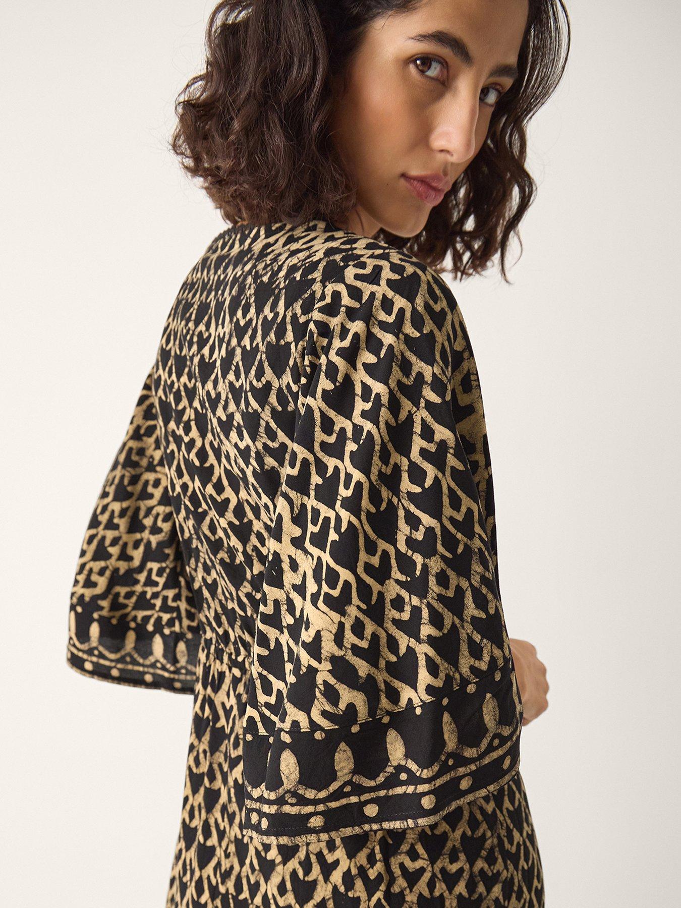  image of monsoon-arti-kaftan-black