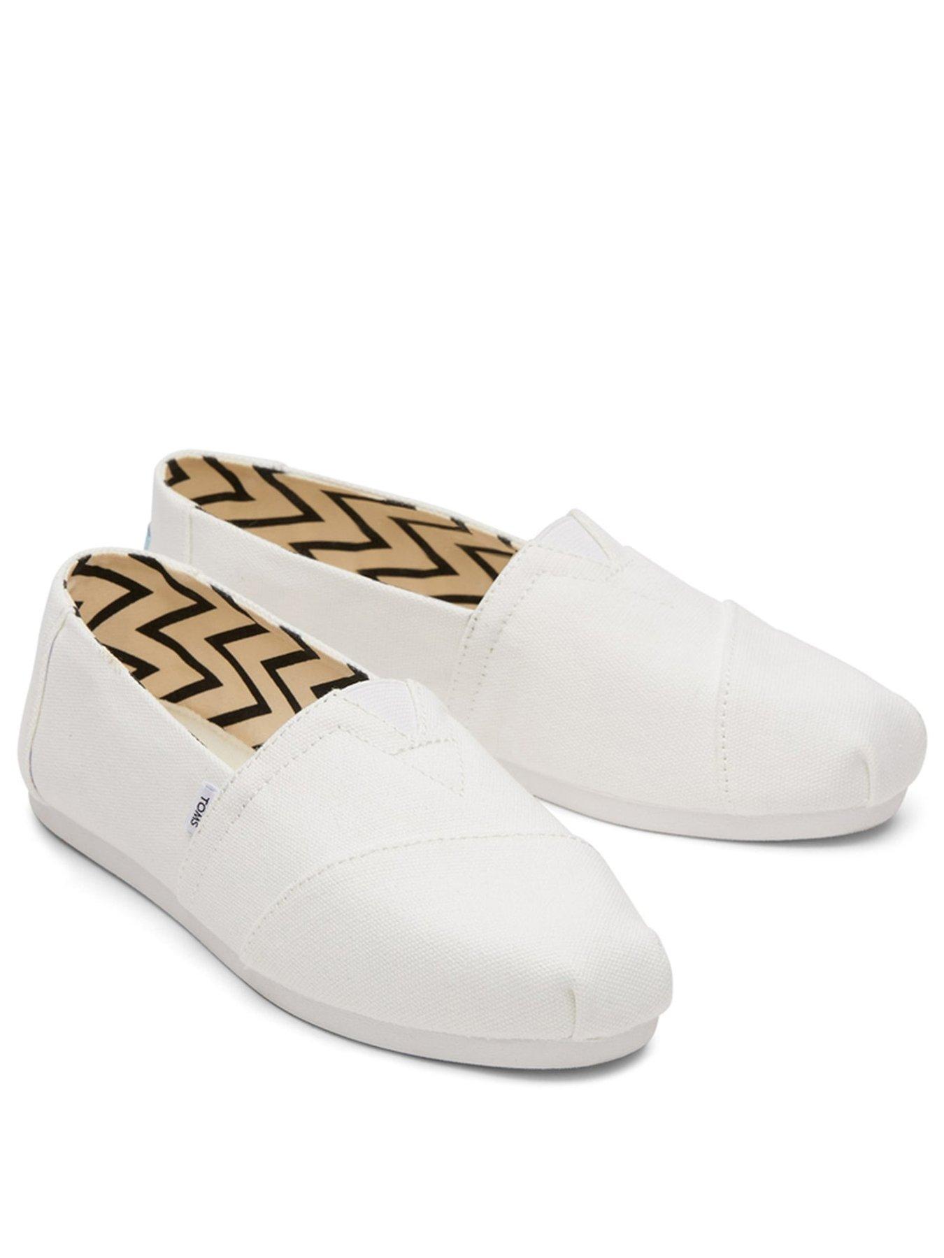 Image 2 of 5 of TOMS Alpargata Classic