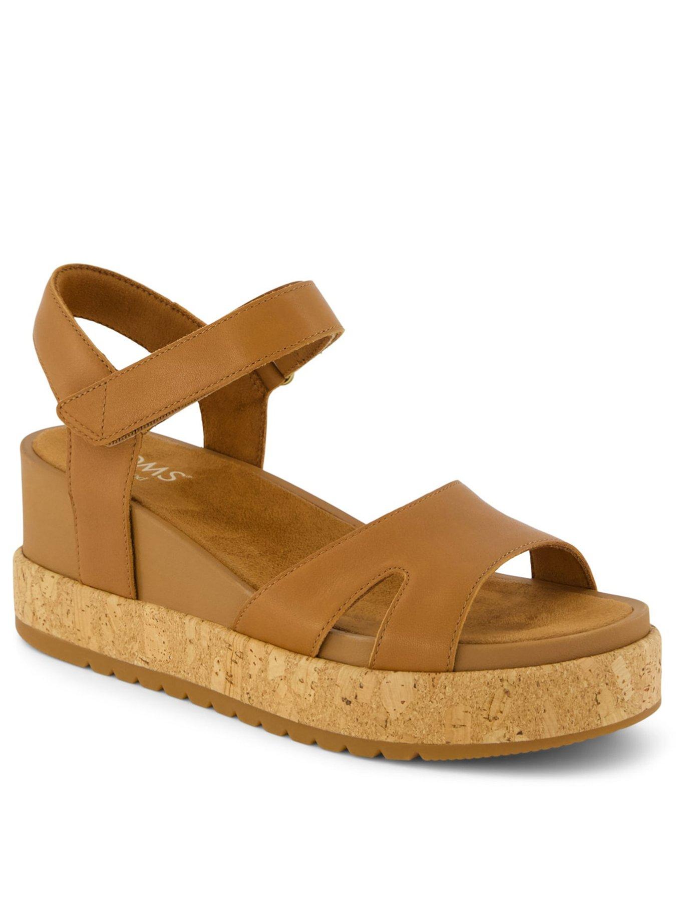 stillFront image of toms-alana
