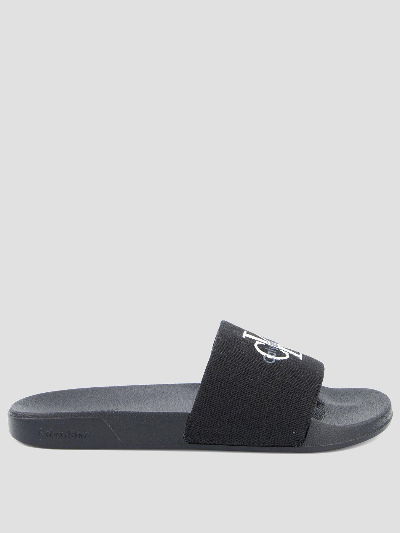 Image 2 of 7 of Calvin Klein Jeans Ess Slide Cv Wn