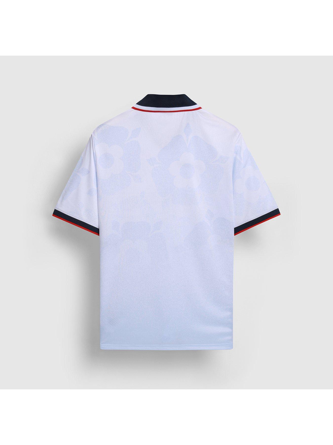 Image 2 of 2 of Umbro Mens Football England Jersey - White