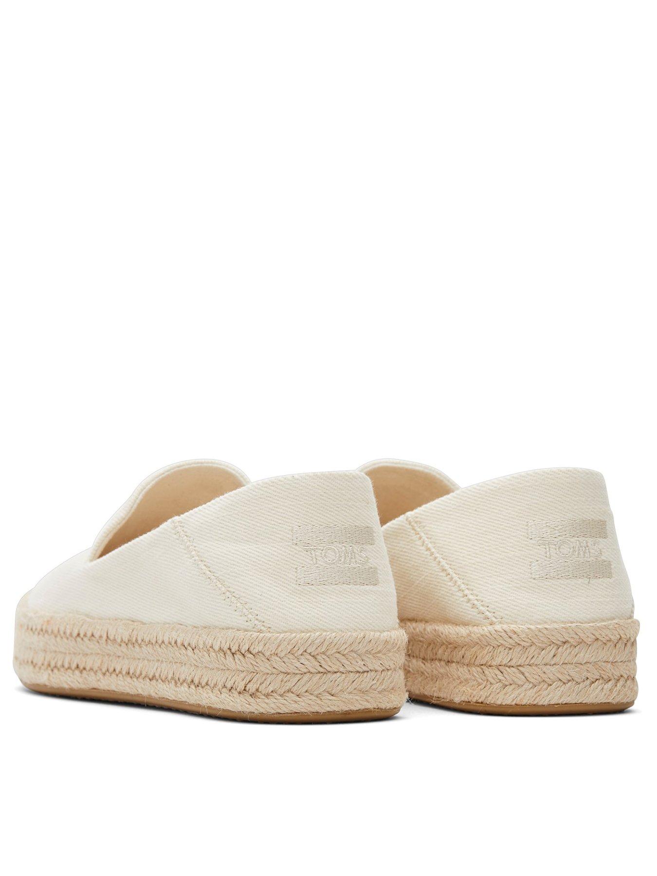  image of toms-carolina