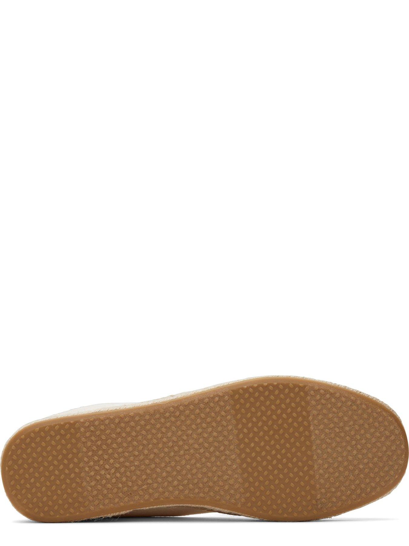  image of toms-carolina
