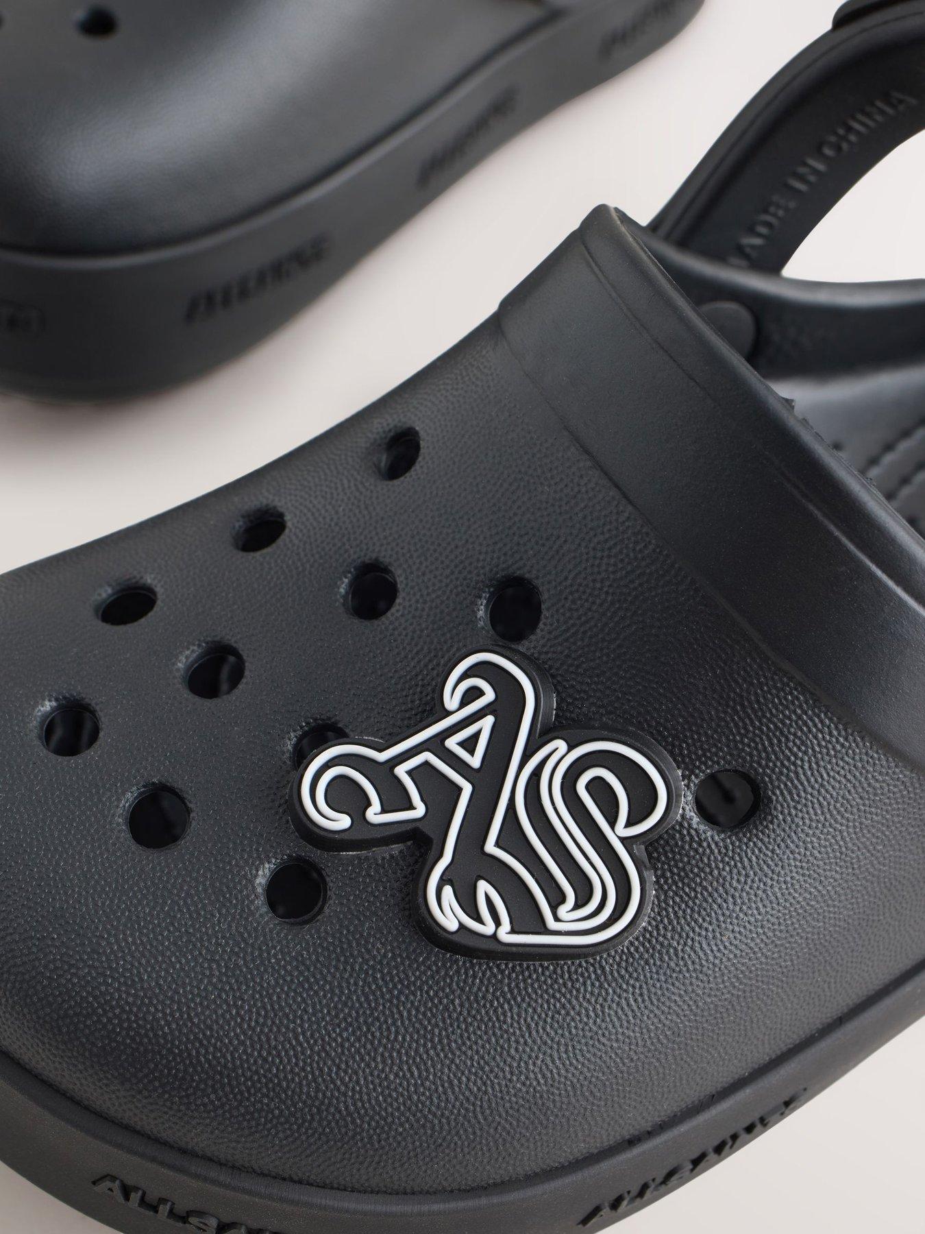 Image 7 of 7 of smALLSAINTS Younger Boys Underground Clogs - Black