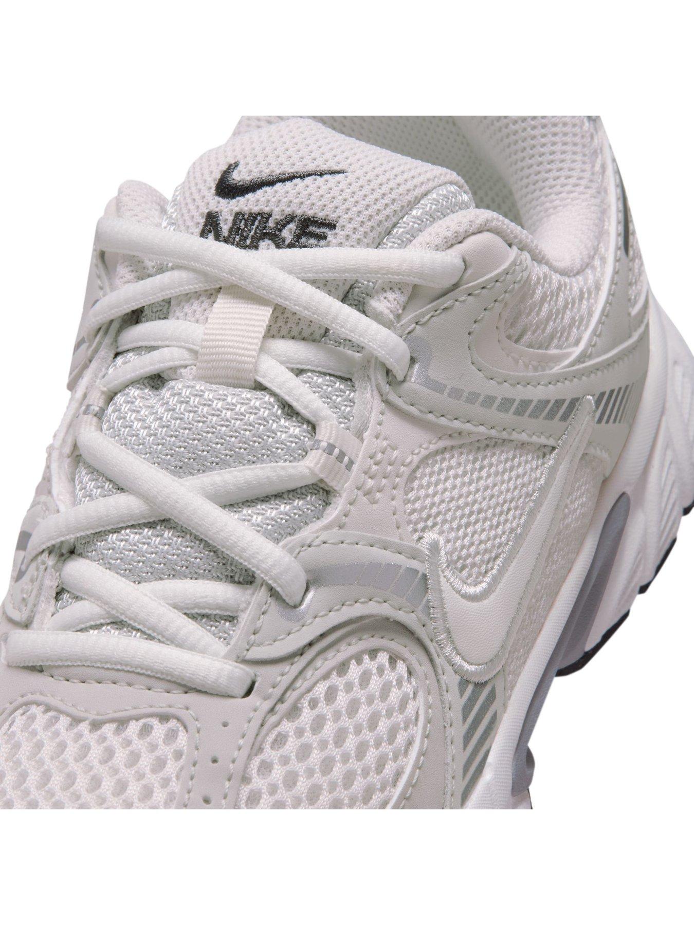 Image 6 of 7 of Nike Big Kids' Shoes V5 RNR Trainers - Off White