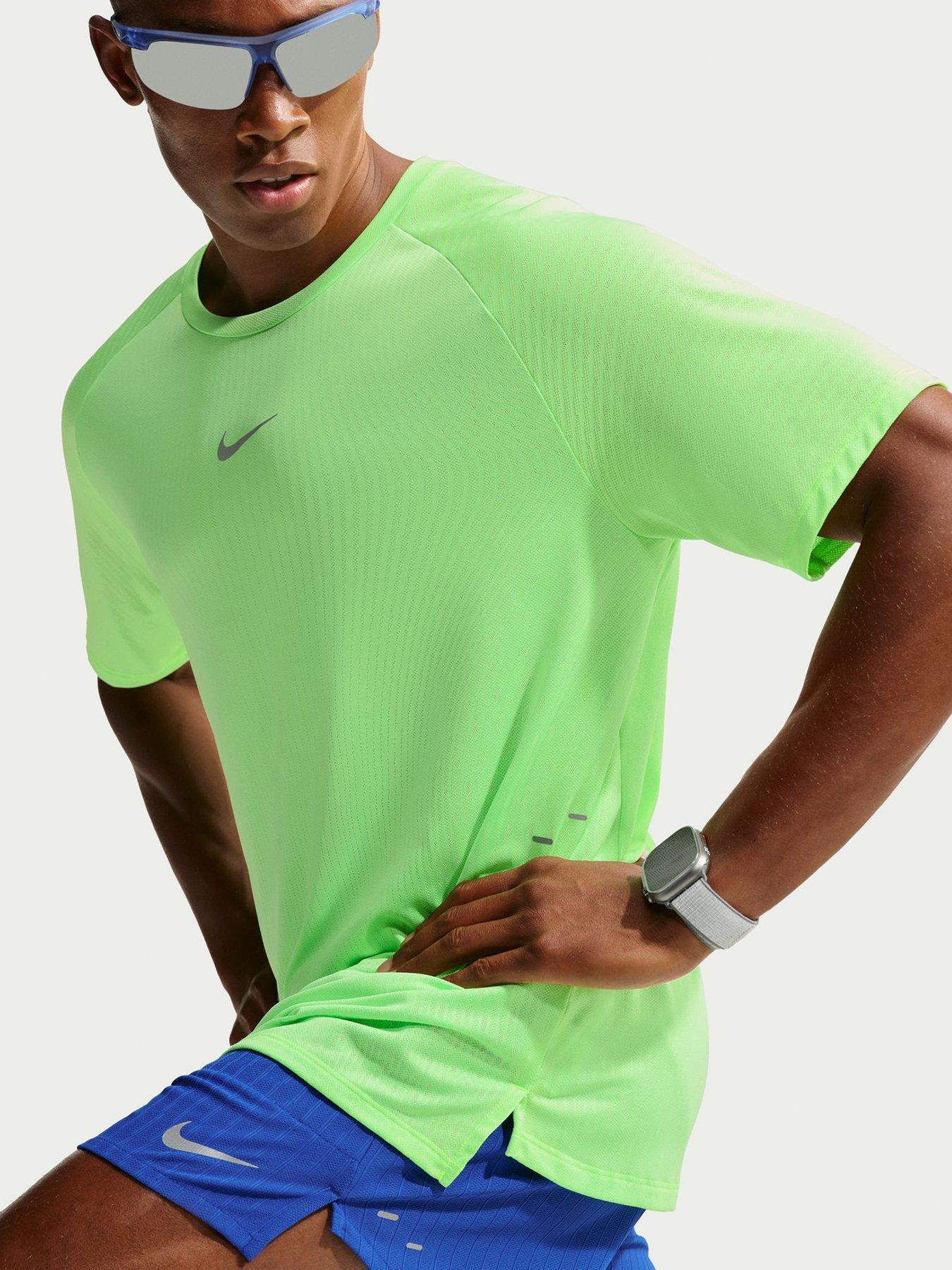 Image 4 of 5 of Nike Mens Stride Running Logo T-shirt - Green