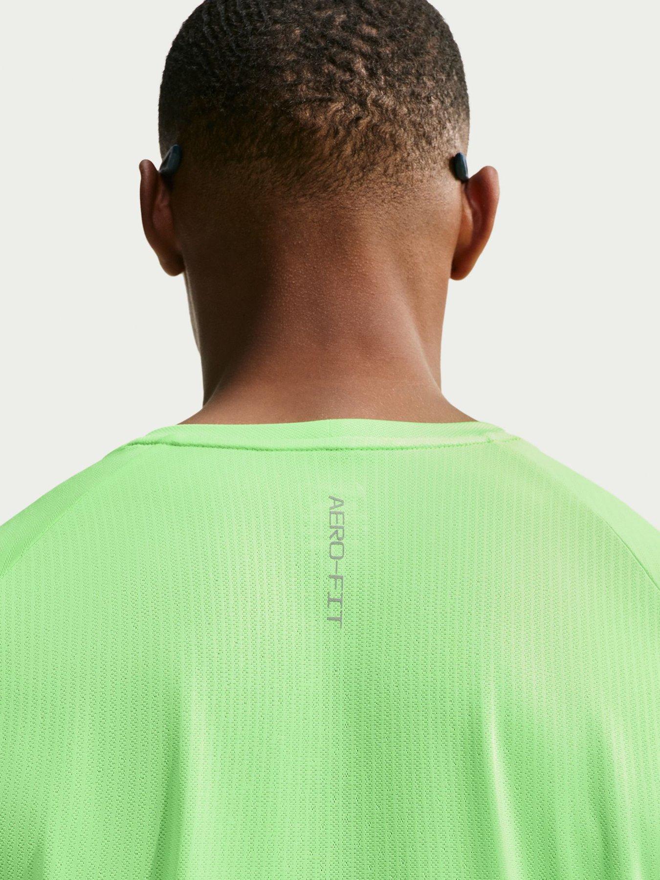 Image 5 of 5 of Nike Mens Stride Running Logo T-shirt - Green