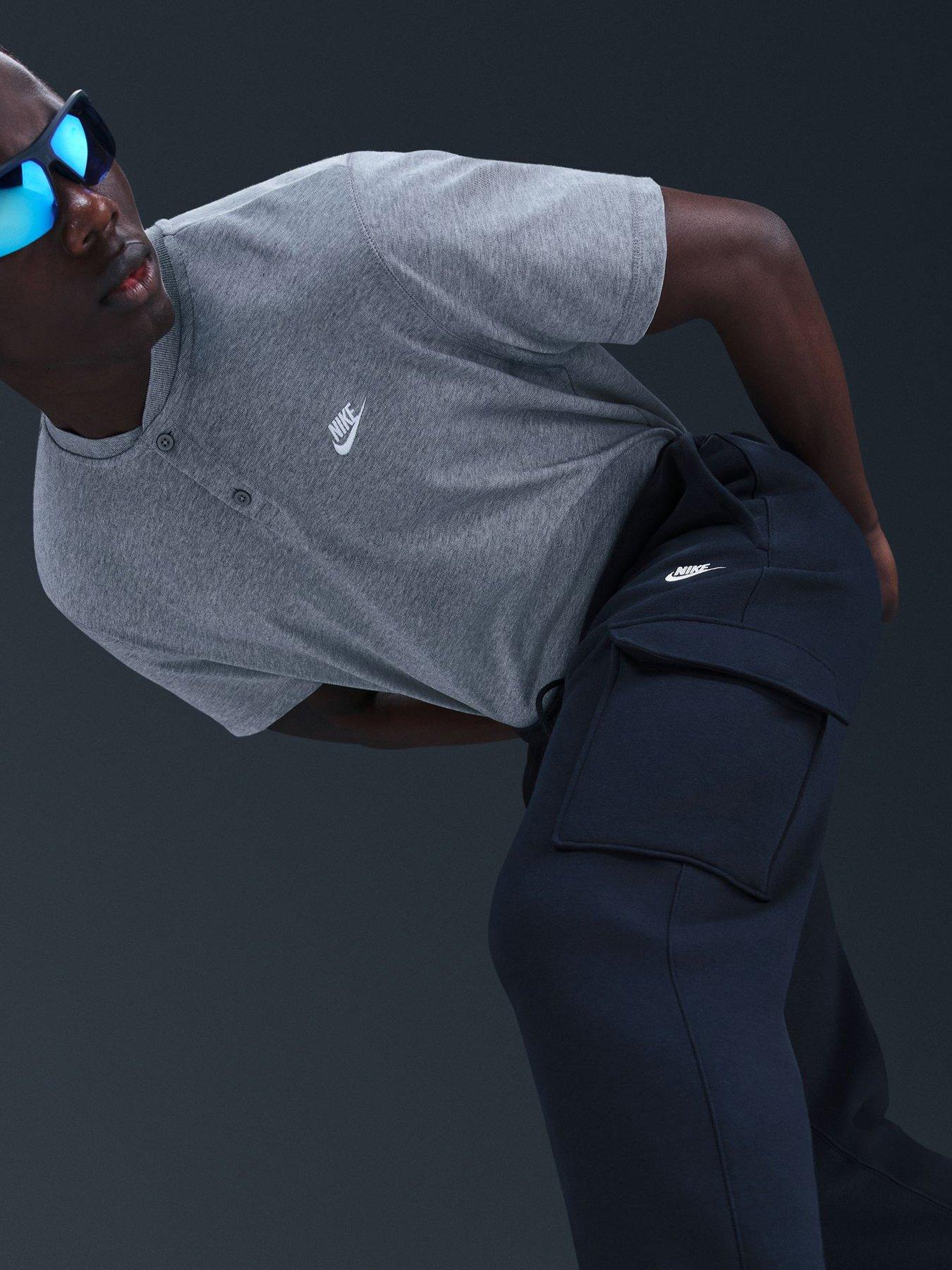 Image 5 of 5 of Nike Mens Club Fleece Cargo Joggers - Navy