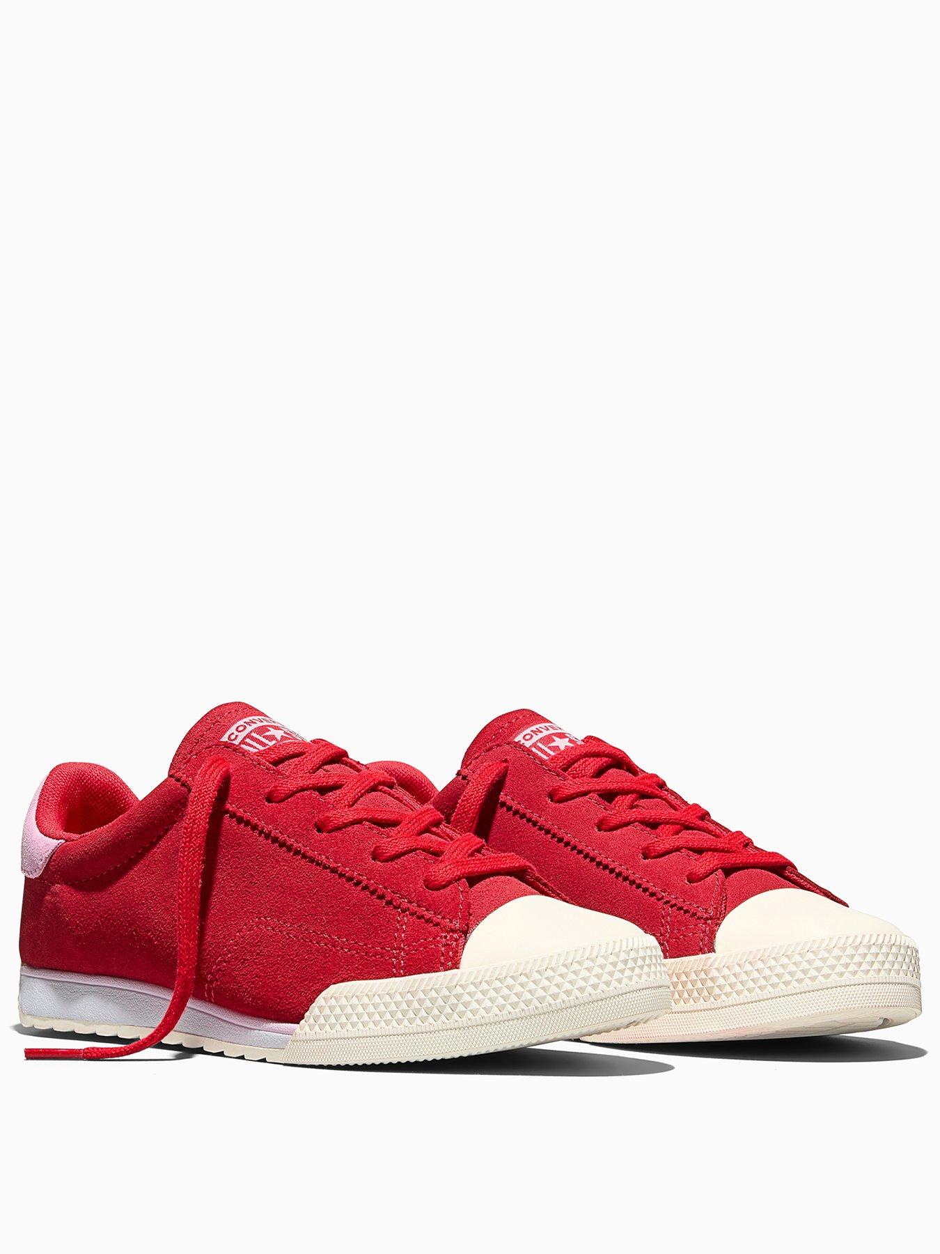 Image 2 of 6 of Converse Junior Chuck Taylor Lo Trainers - Red