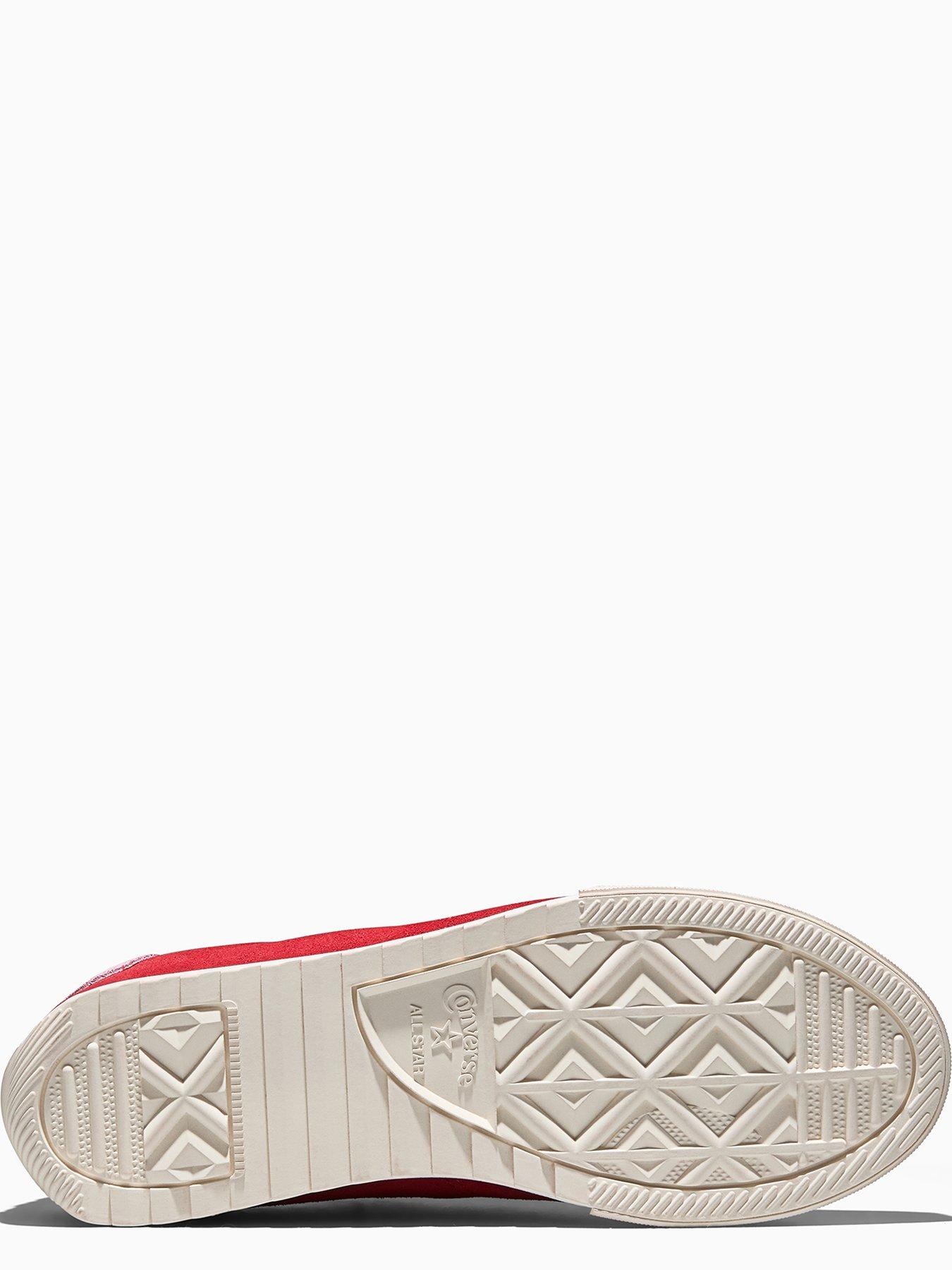 Image 5 of 6 of Converse Junior Chuck Taylor Lo Trainers - Red