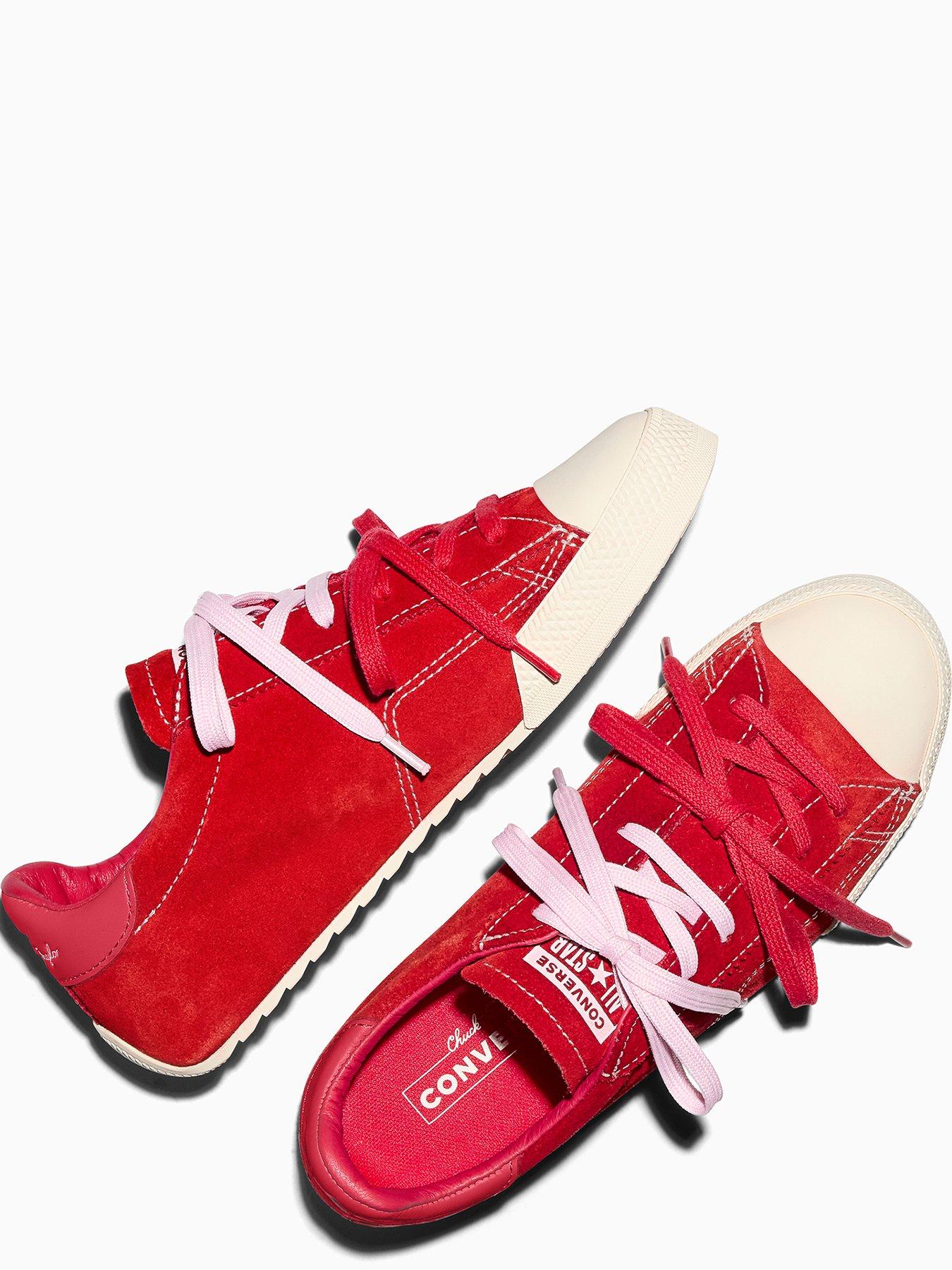 Image 4 of 7 of Converse Womens Chuck Taylor Lo Trainers - Red