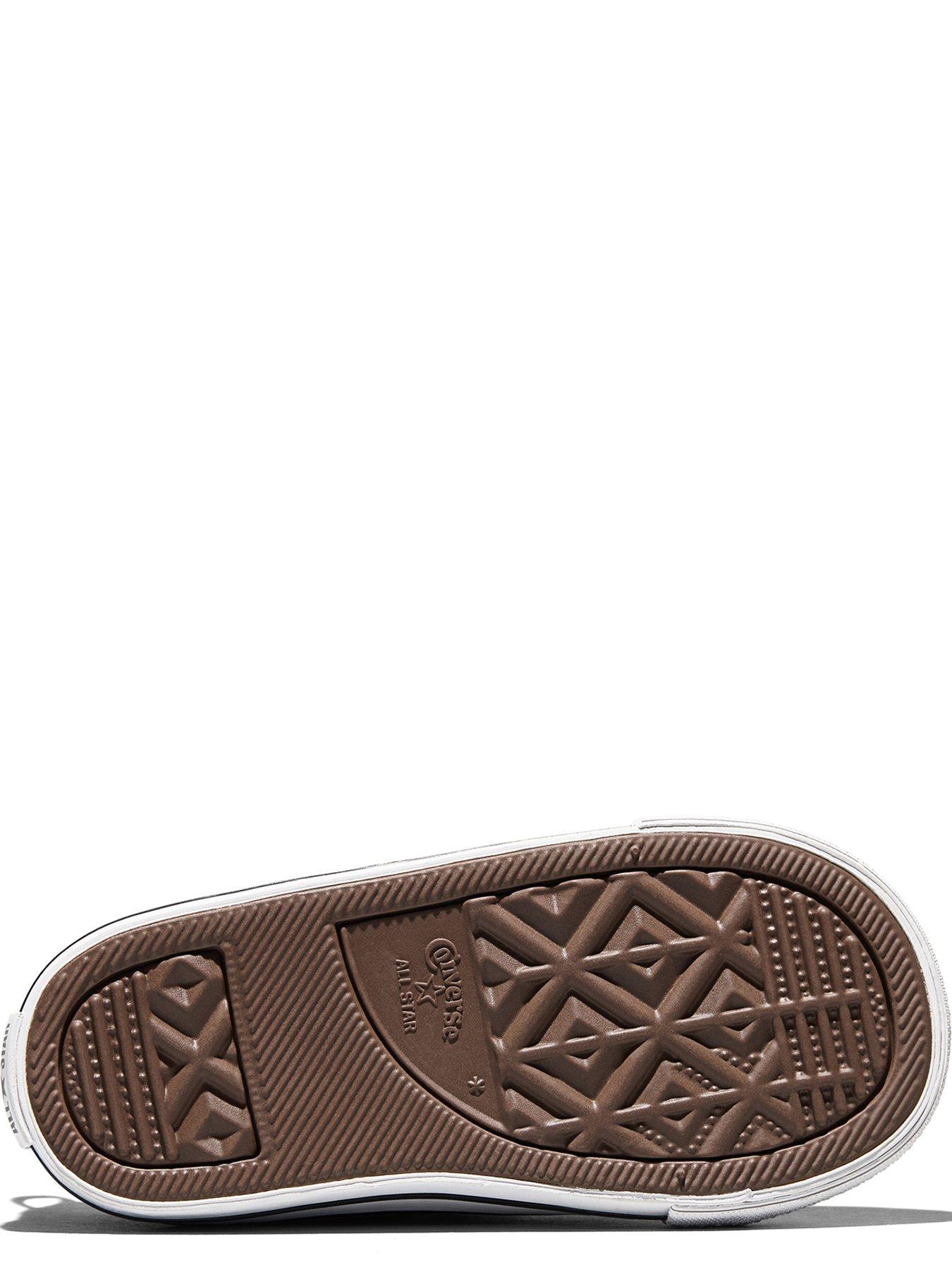 Image 5 of 7 of Converse Infant Chuck Taylor All Star 2v Trainers - Tan