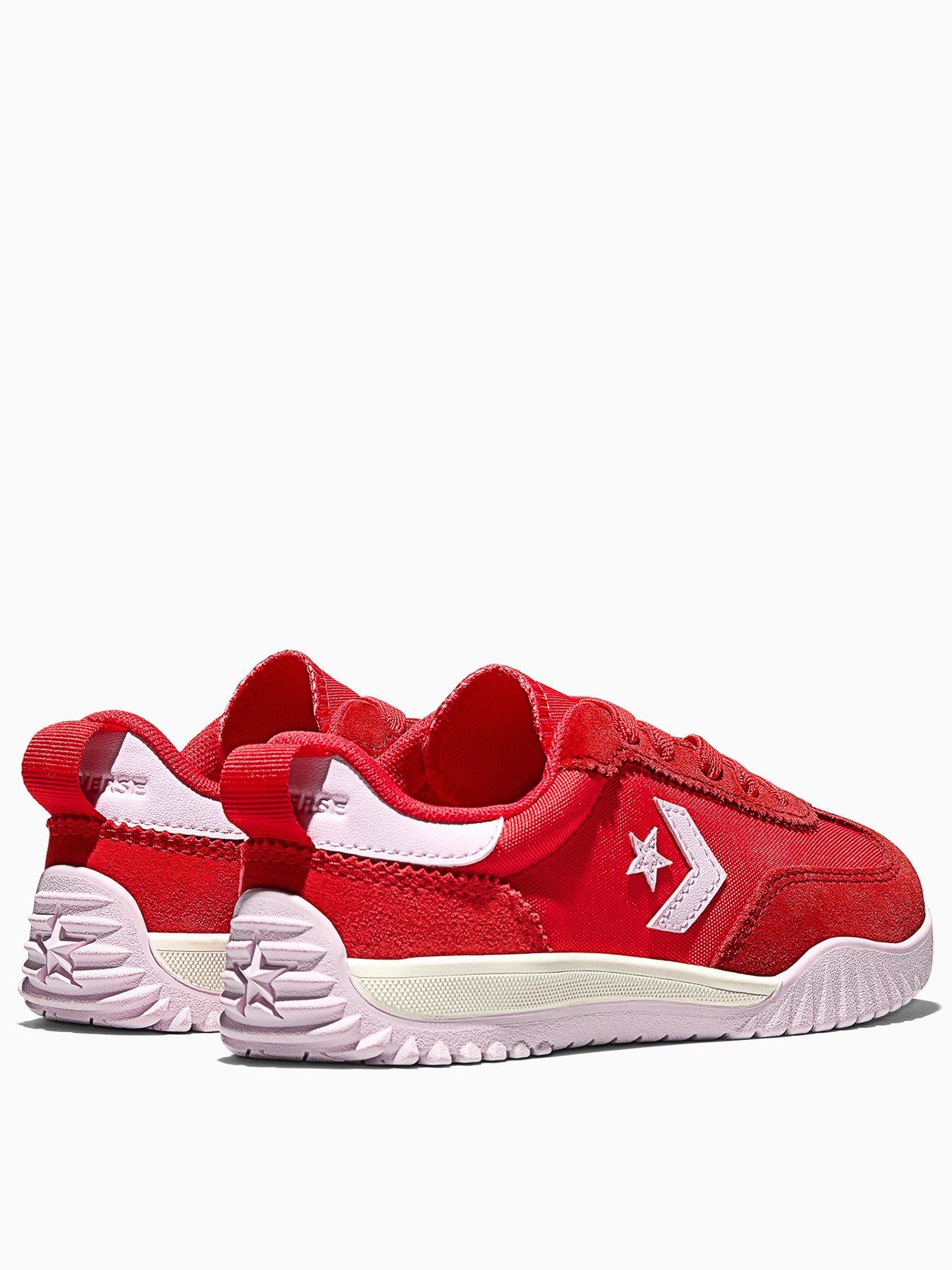  image of converse-kids-run-star-trainers-red