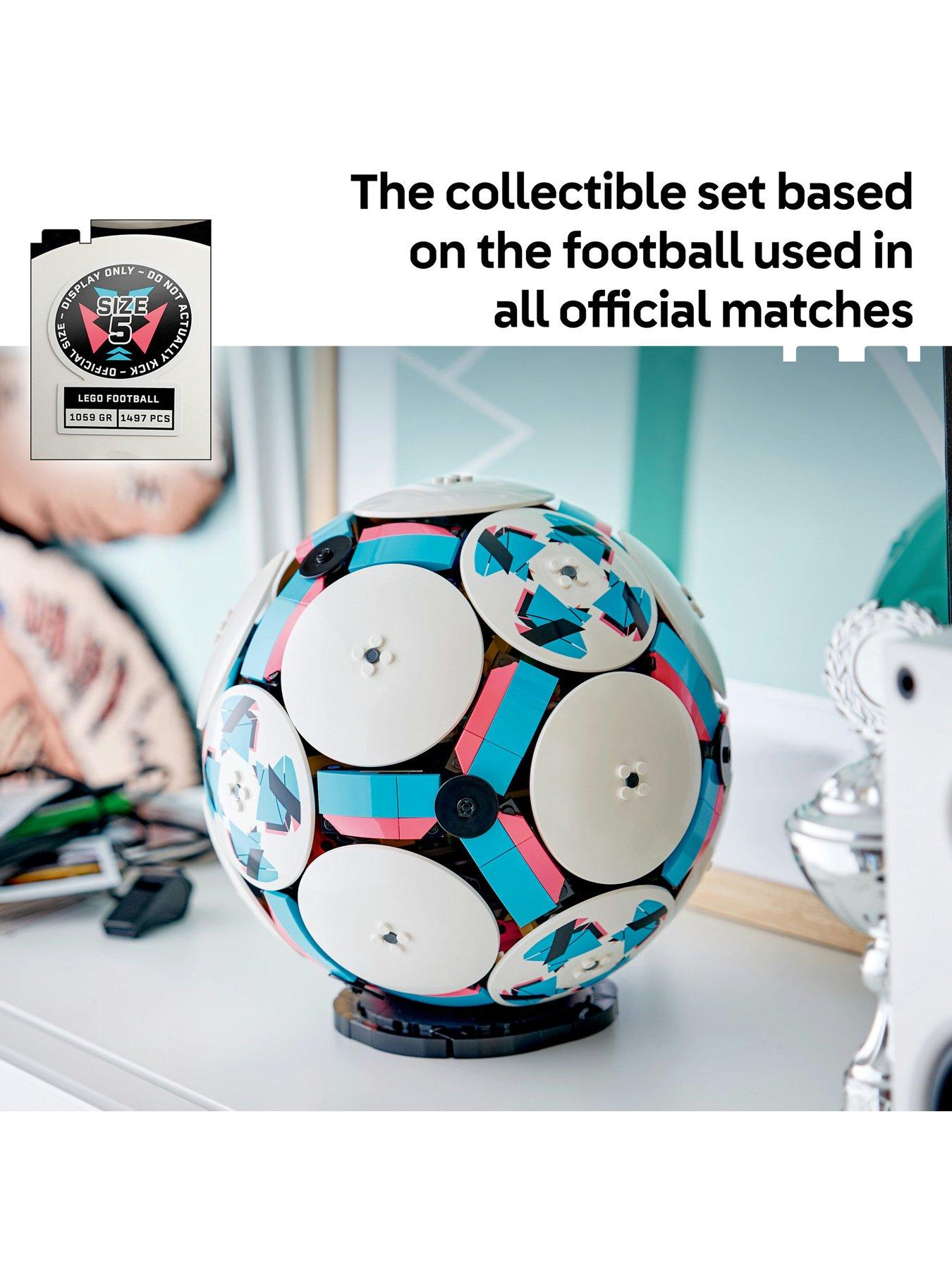Image 3 of 8 of LEGO Editions Football - 3D Display Model 43019