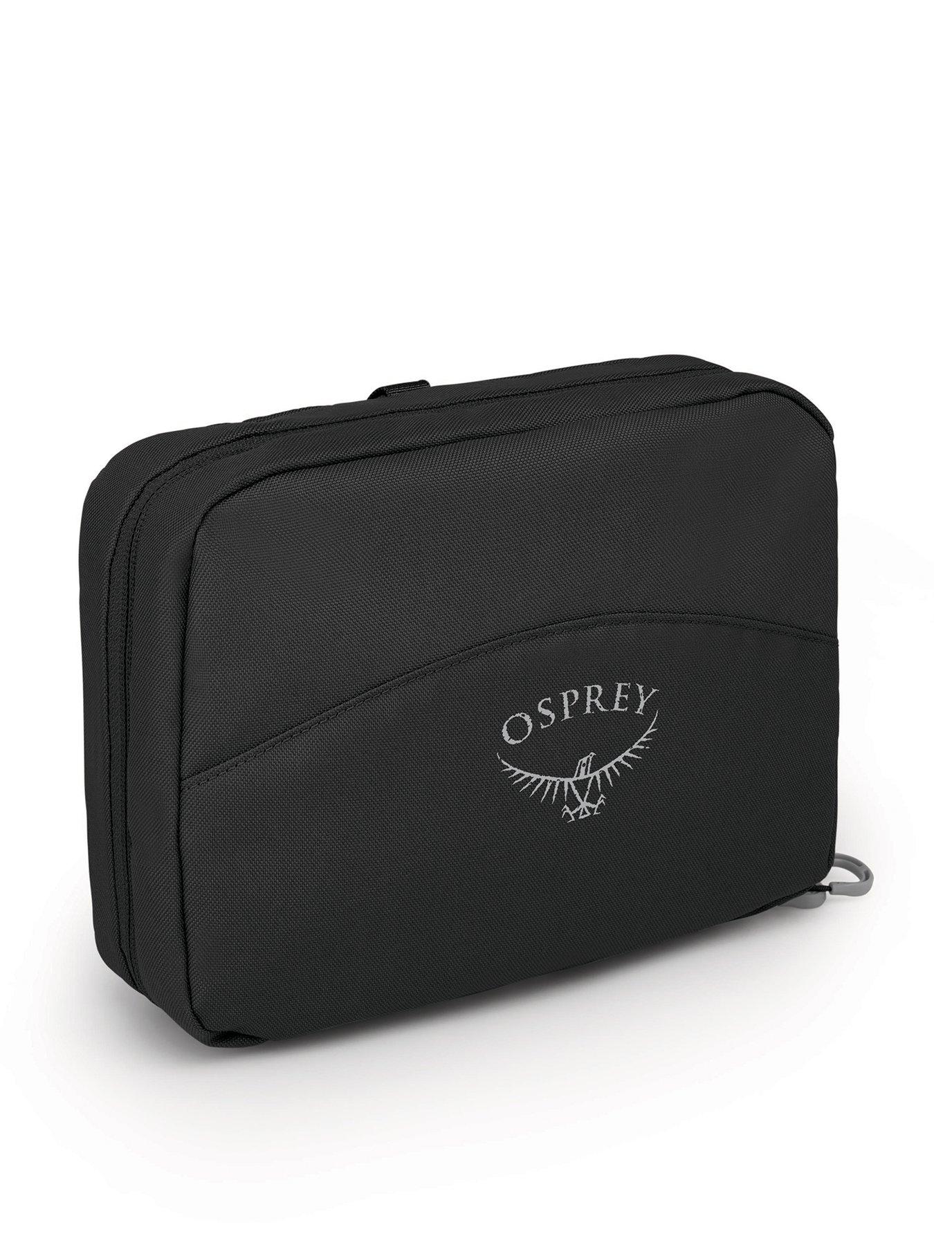  image of osprey-daylite-hanging-toiletry-kit