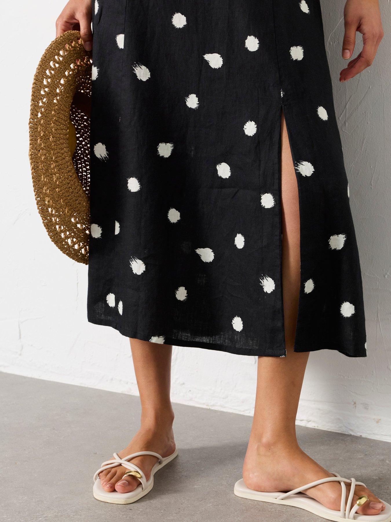 Image 4 of 7 of FatFace Delphine Linen Spot - Black