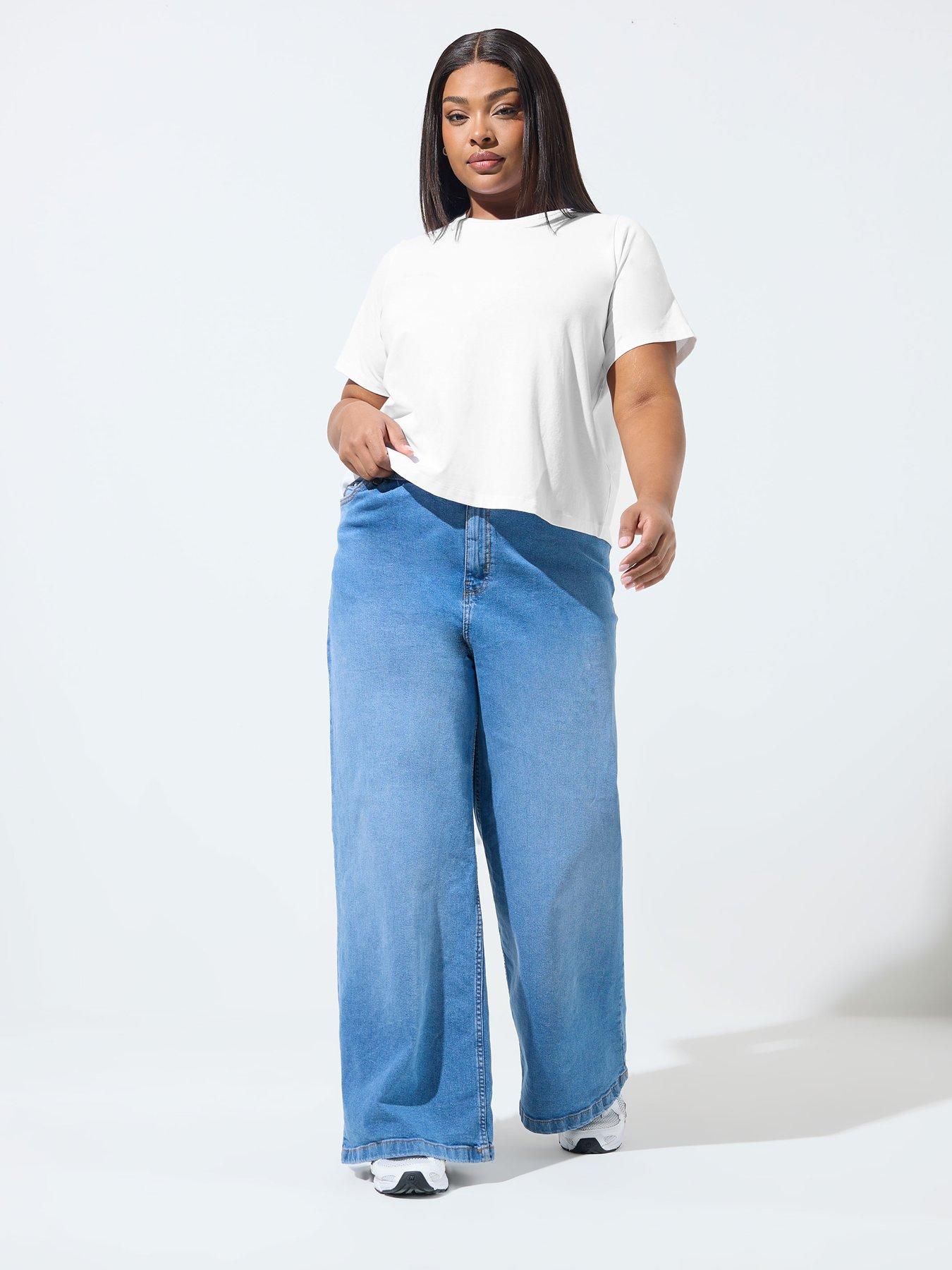 Image 3 of 5 of Yours Curve Stretch T-Shirt - White