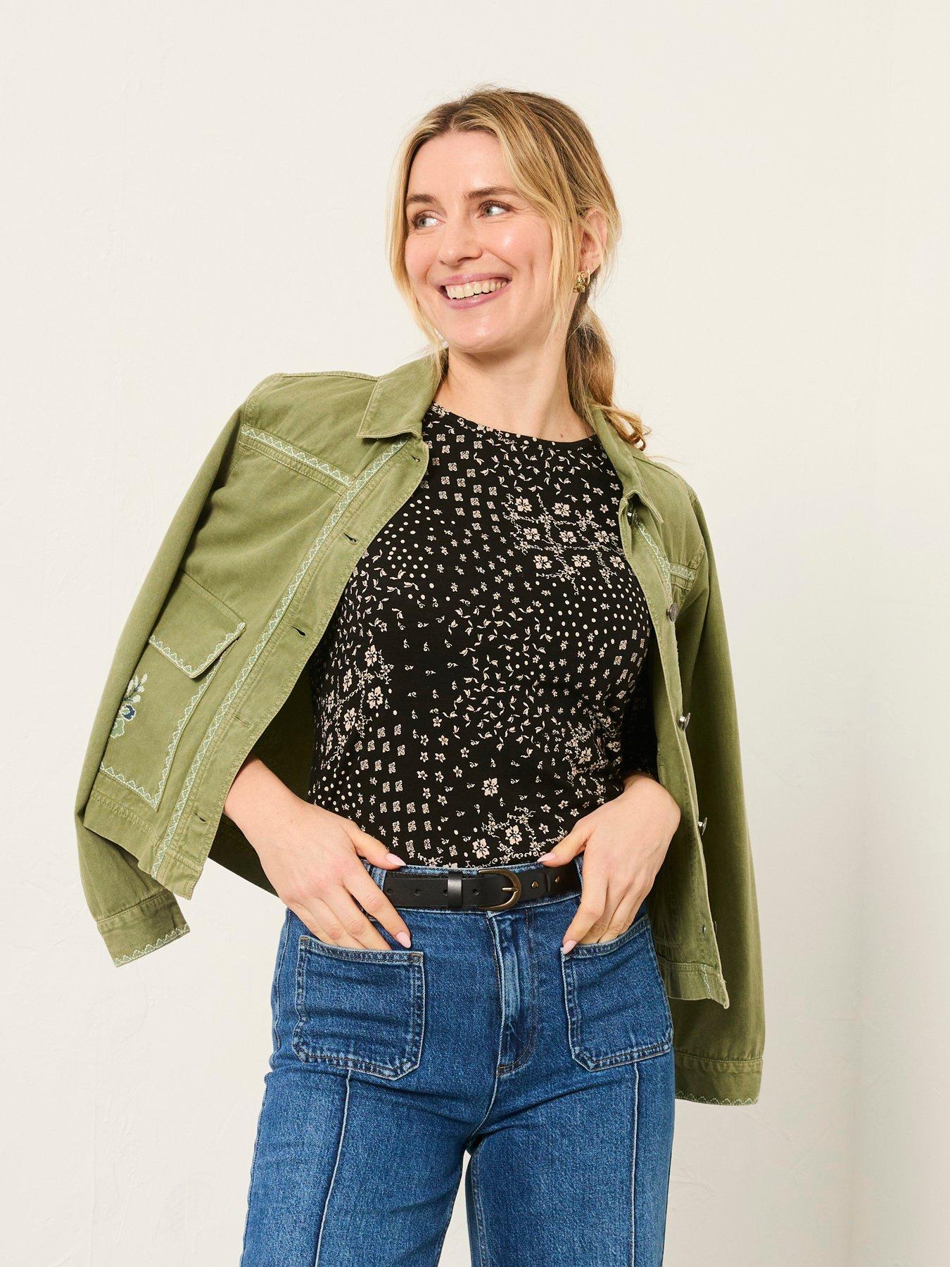  image of fatface-ria-mono-patchwork-top-black