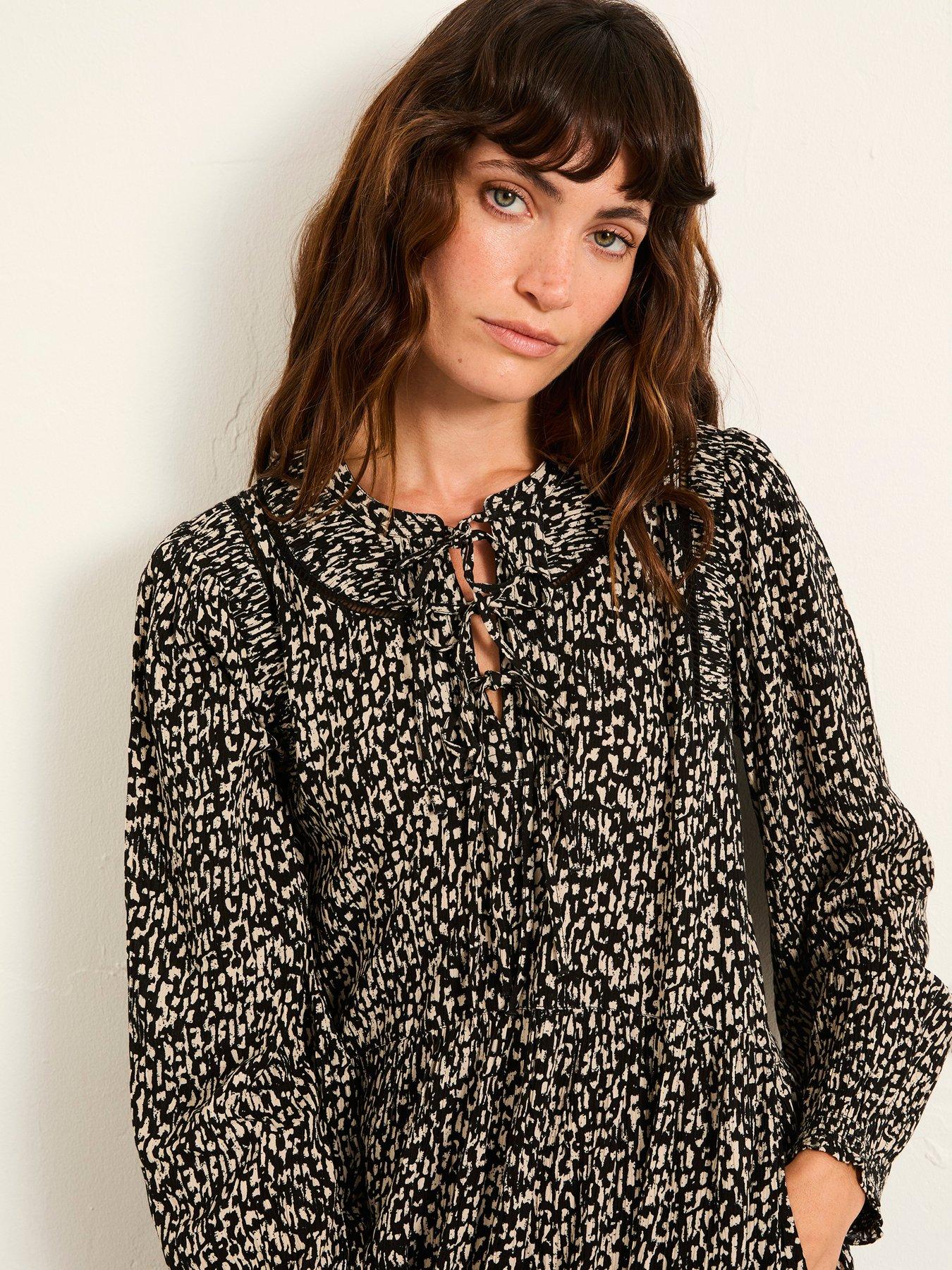  image of fatface-inez-mono-texture-dress-black