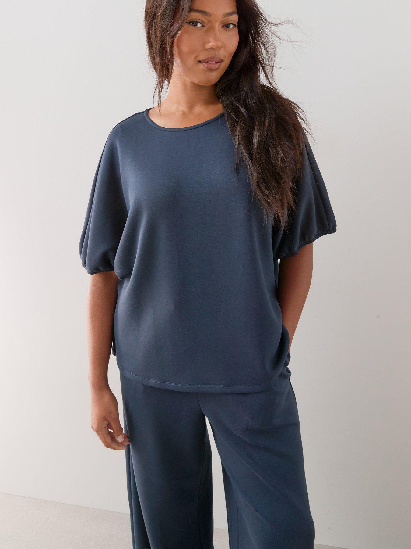 Image 4 of 6 of The Very Collection Curve Batwing Co-Ord Top - Navy