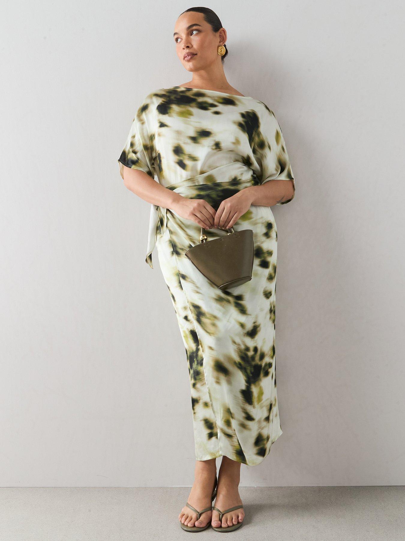The Very Collection Curve Knot Detail Printed Midi Dress