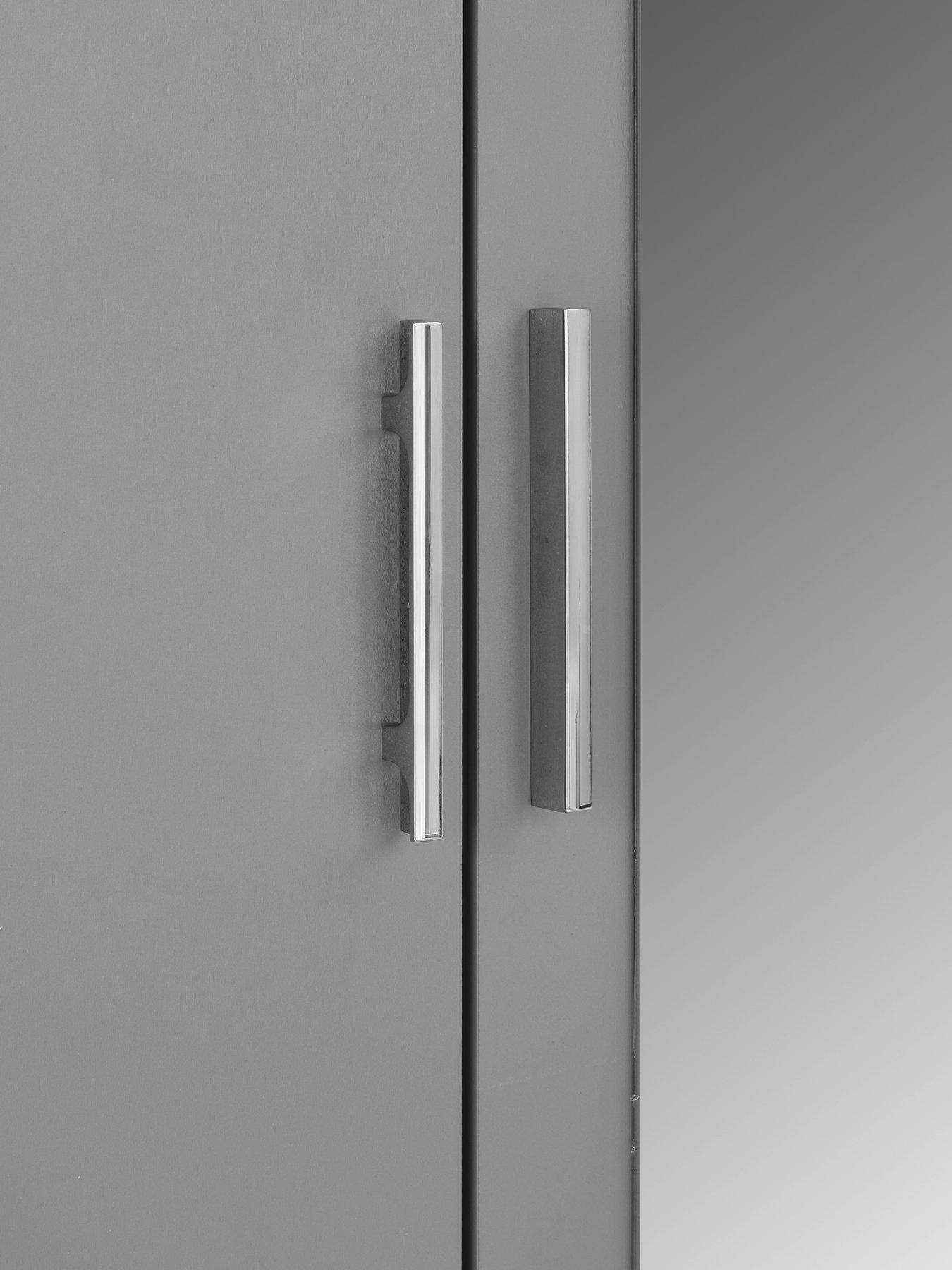 Image 5 of 7 of The Very Collection Panama 3 Door 4 Drawer Combi Wardrobe - Grey - FSC&reg; Certified