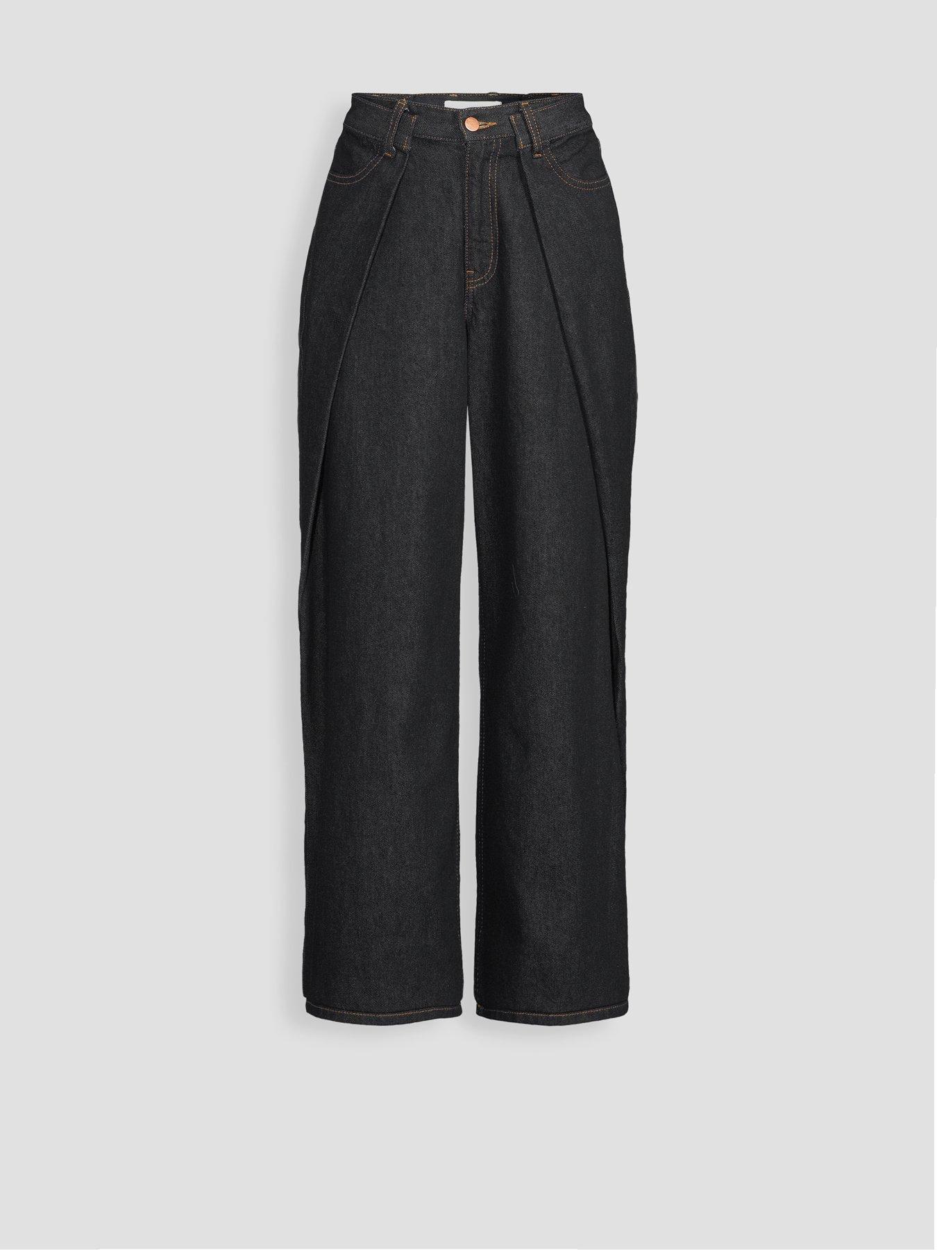 Image 4 of 4 of Michelle Keegan Pleat Detail Extreme Wide Leg Jeans - Dark Wash