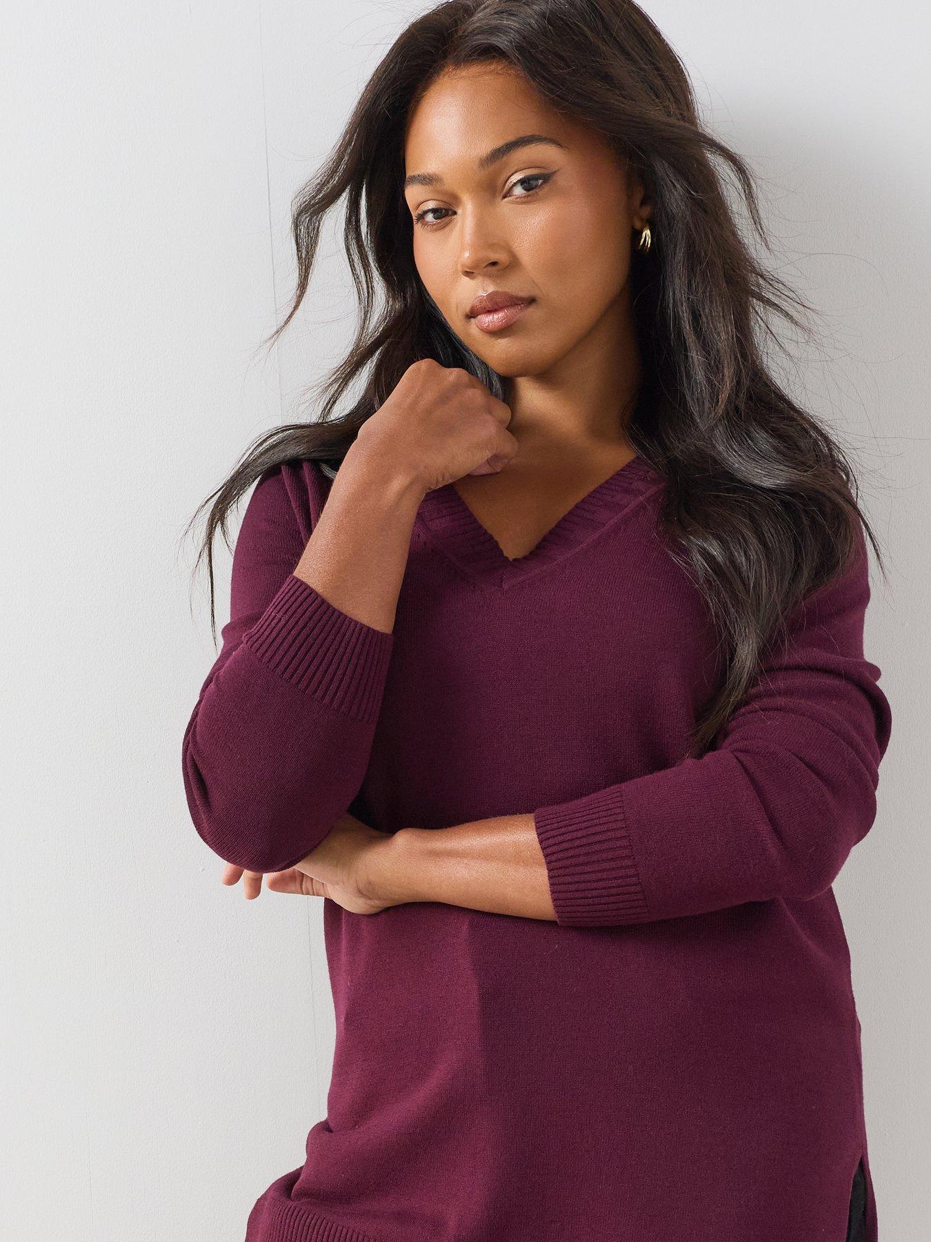 Image 4 of 6 of The Very Collection Women's Curve Classic Comfort V-Neck Longline Jumper - Plum