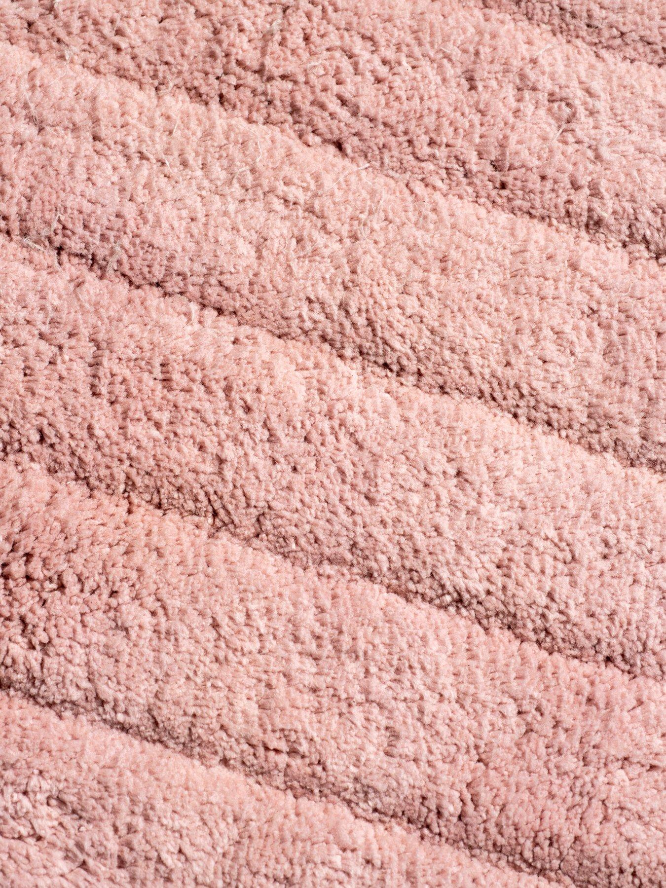 Image 4 of 5 of Croydex Pink Arch Bath Mat