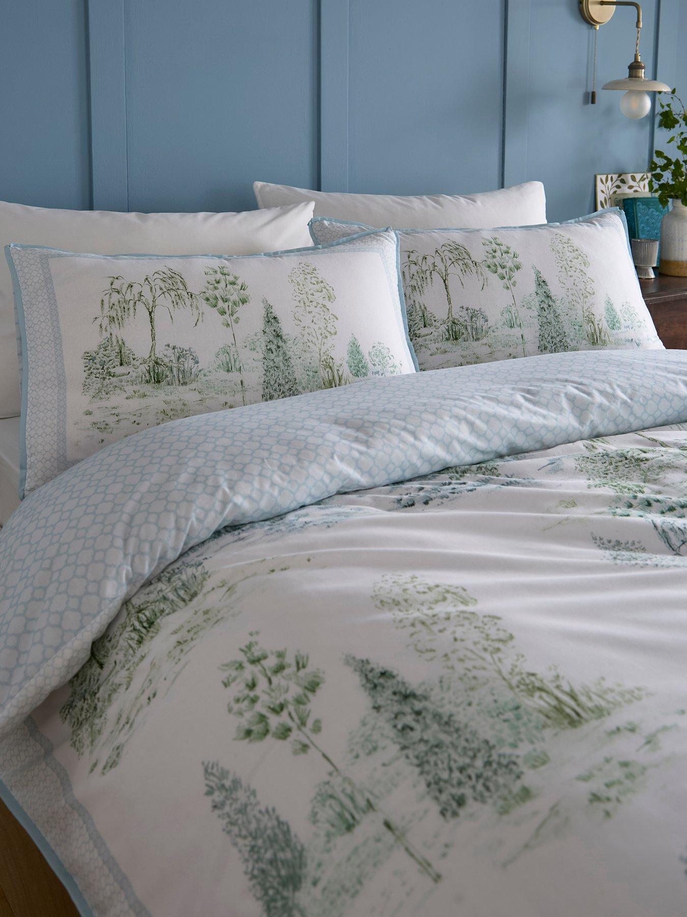 Image 3 of 5 of Appletree Willow Tree Scene Duvet Cover Set in Blue