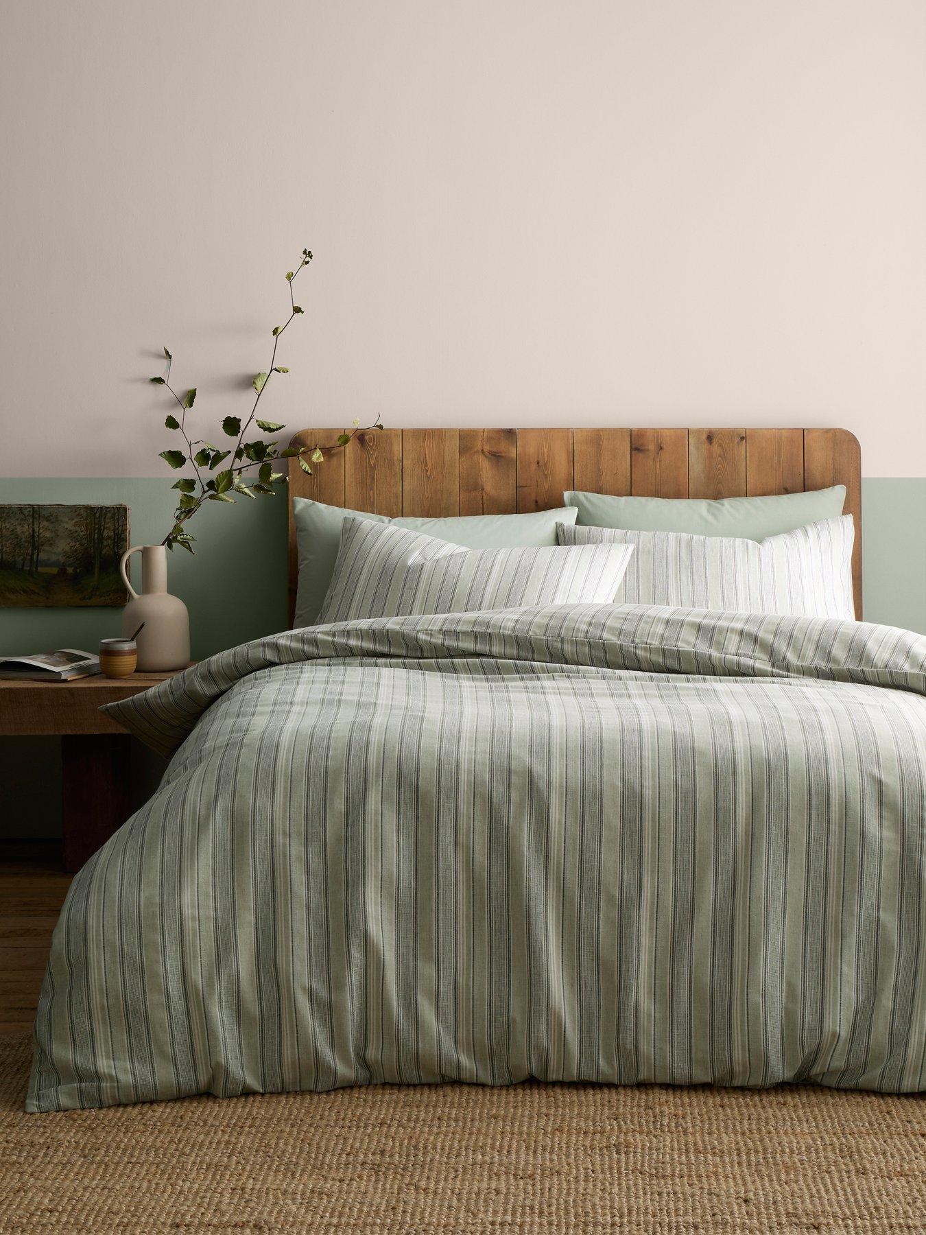 Appletree Yarn Dyed Woven Wide Stripe Duvet Cover Set In Green King