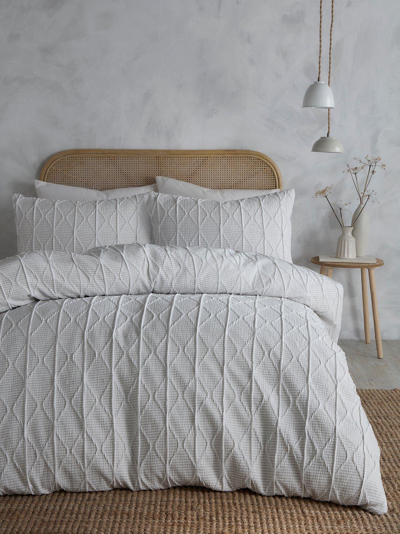 Image 1 of 3 of Serene Crinkle Stripe Duvet Cover Set in White
