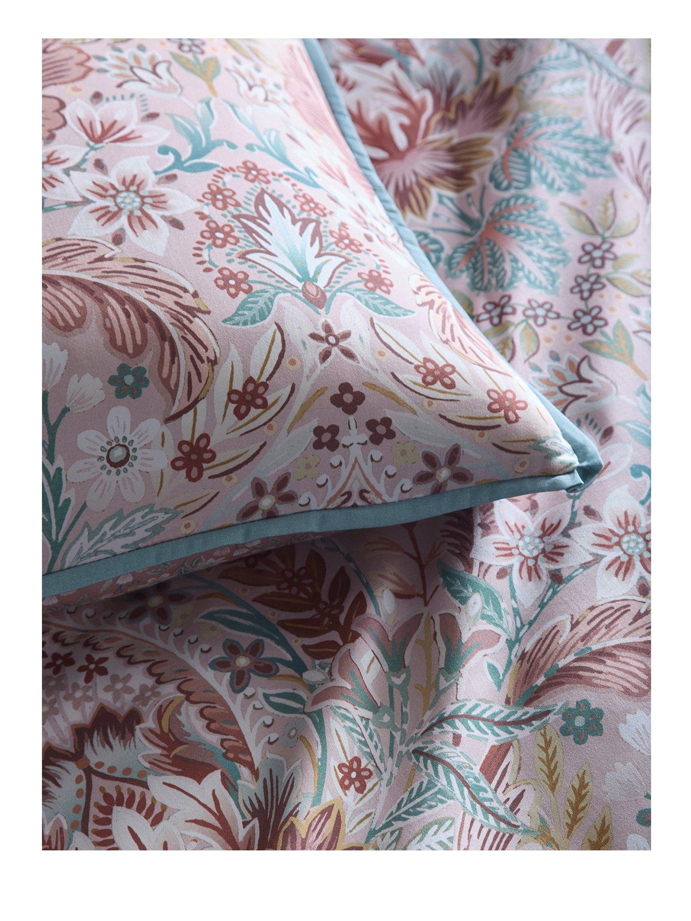 Image 2 of 5 of Appletree Floral Damask Duvet Cover Set In Multi