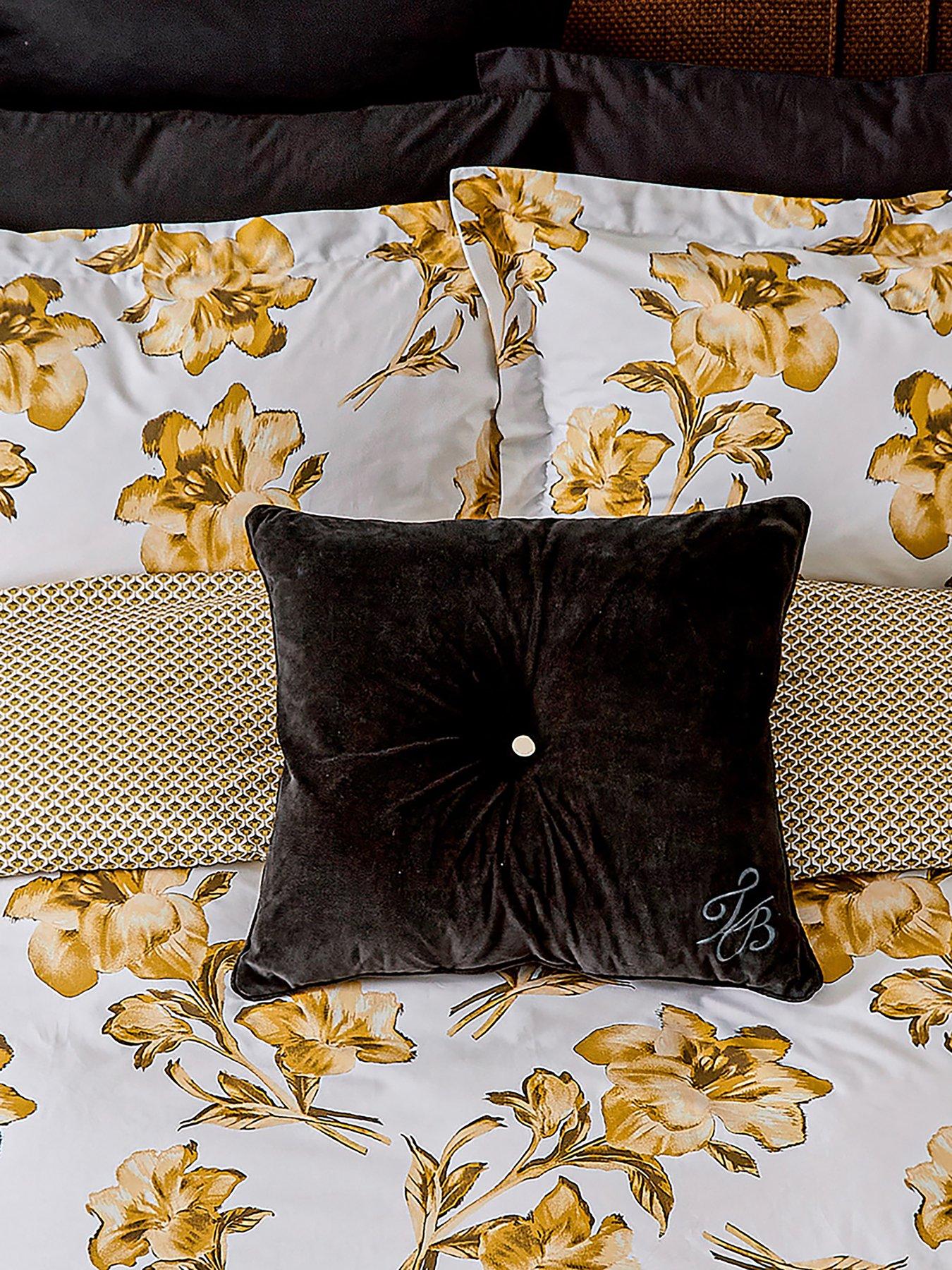 Ted Baker Tb Branded Button Cushion 50X50Cm