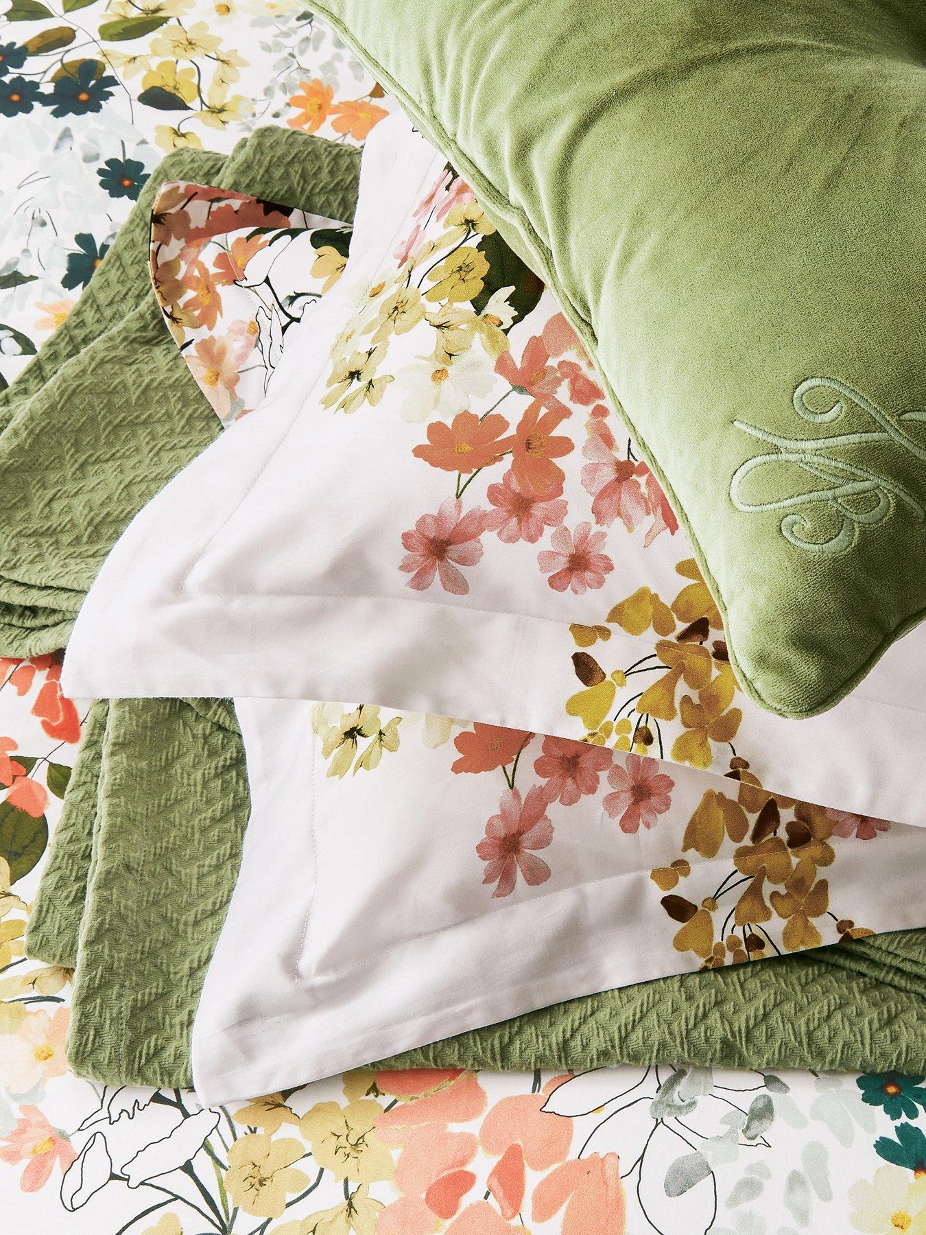 Image 5 of 5 of Ted Baker Wisteria Cover Set 100% Cotton Multi