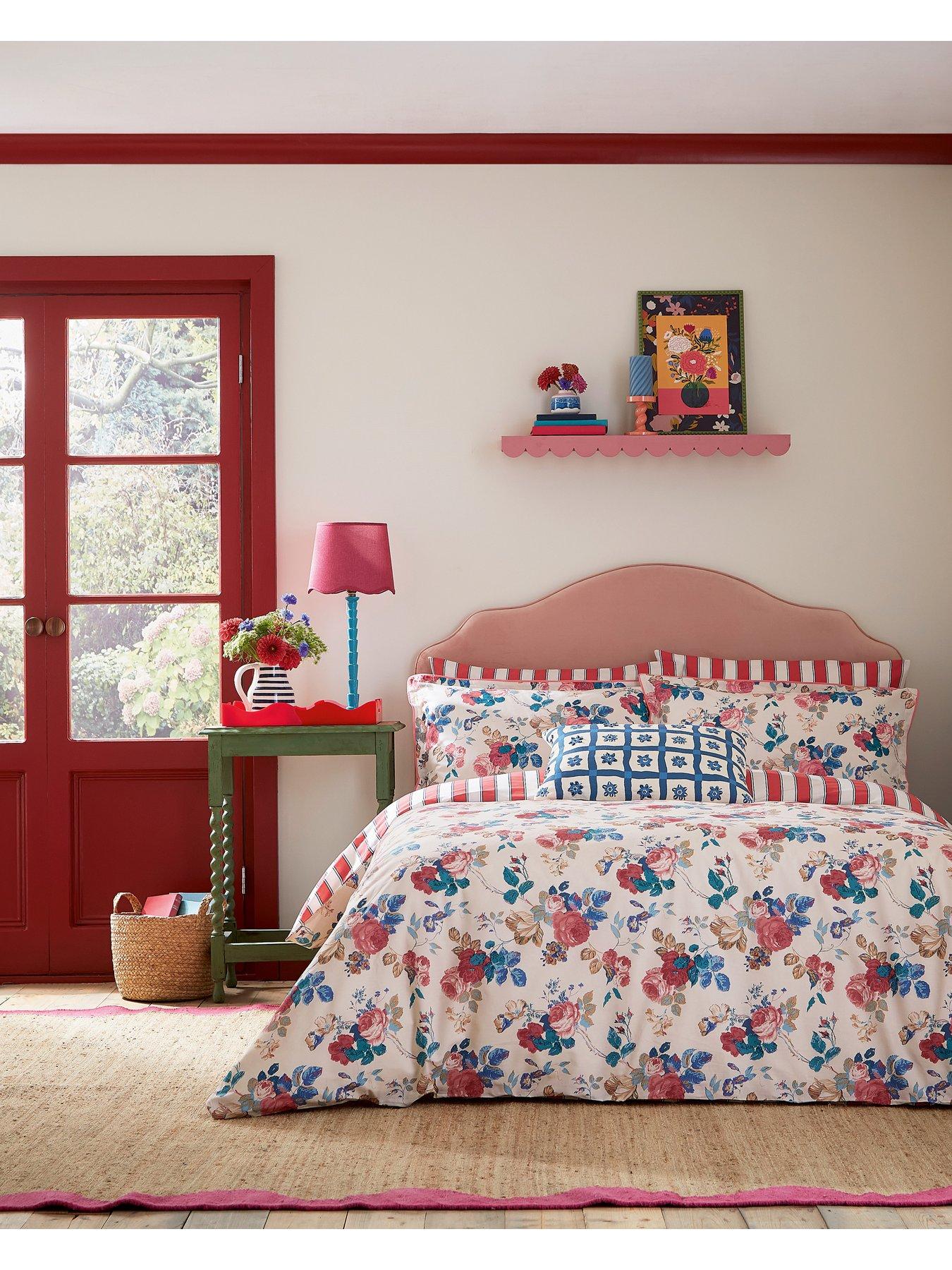 Image 4 of 4 of Land & Shore Alec 100% Cotton Standard Pillow Case Pair Blue / Red