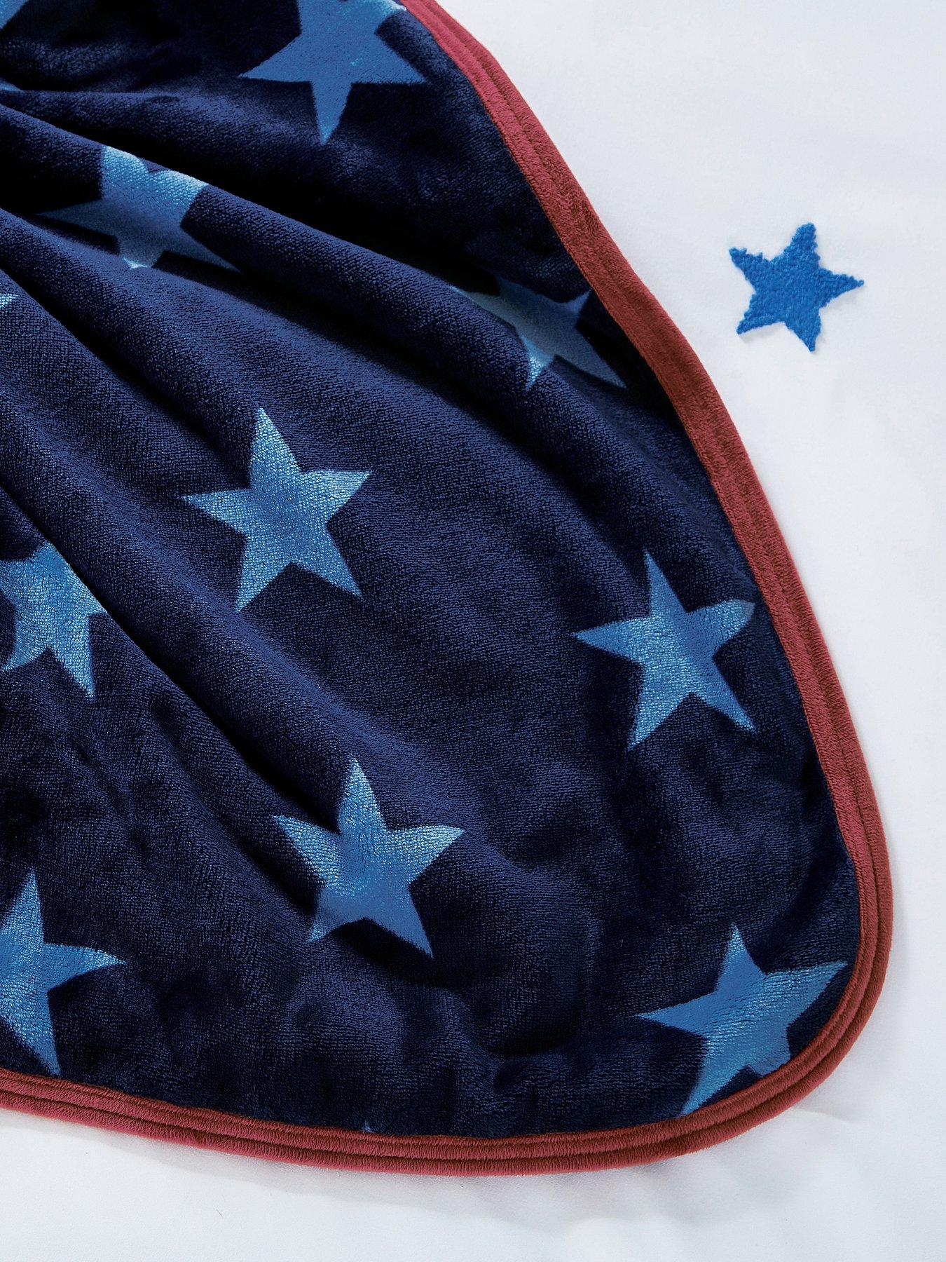  image of helena-springfield-star-fleece-throw-bluered
