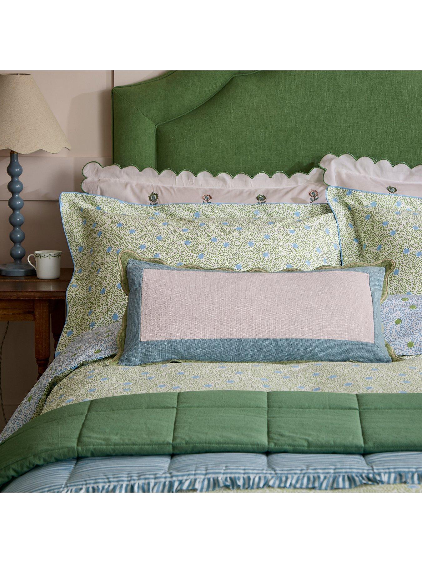  image of joules-trailing-ditsy-cover-set-100-cotton-green