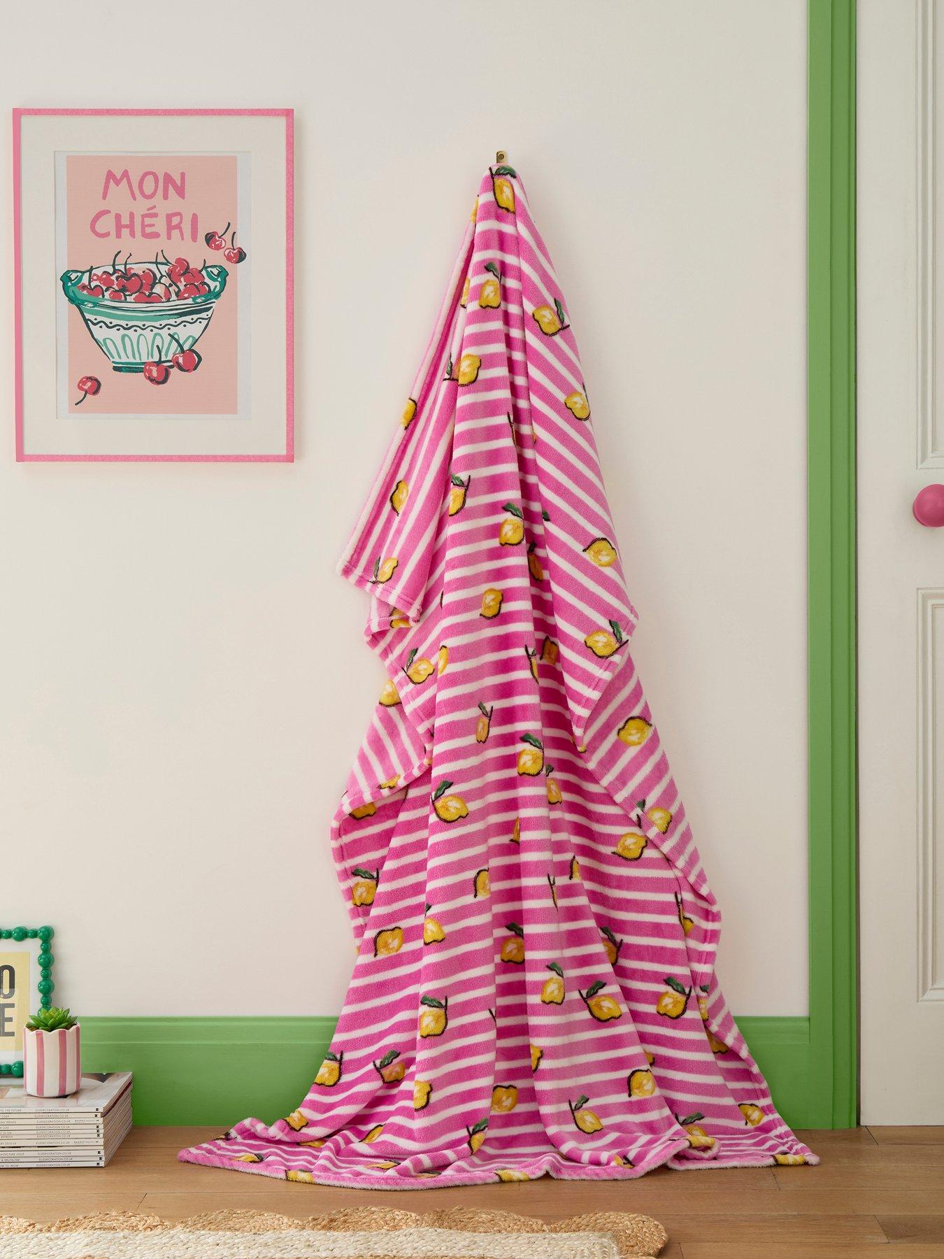 Fusion Summer Fruits Throw In Pink 120 X 150cm