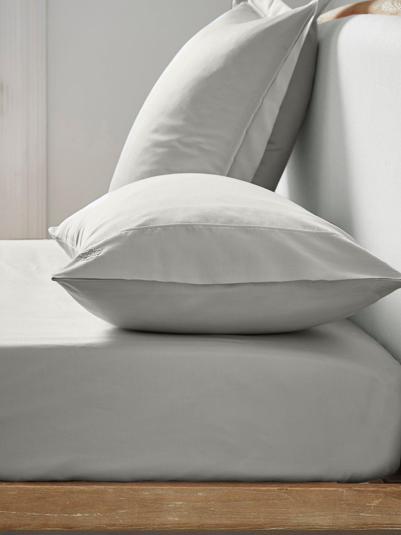 Ted Baker Plain Dye 100% Cotton Fitted Sheet