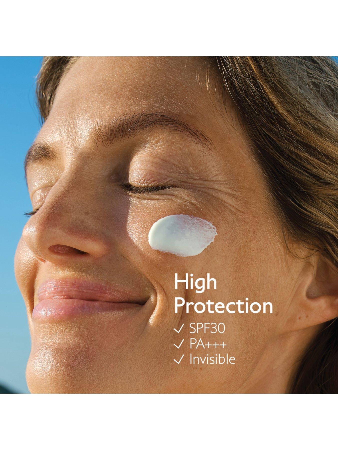 Image 2 of 6 of Caudalie Vinosun Invisible High Protection Spray SPF30 150ml