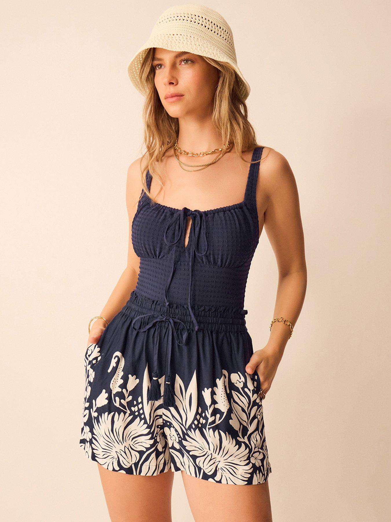 accessorize-floral-print-high-waist-shorts-blue